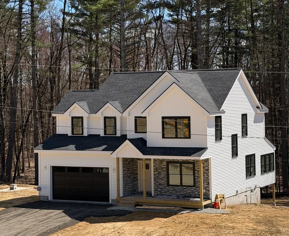 3 Lukes Way, Plaistow, NH 03865