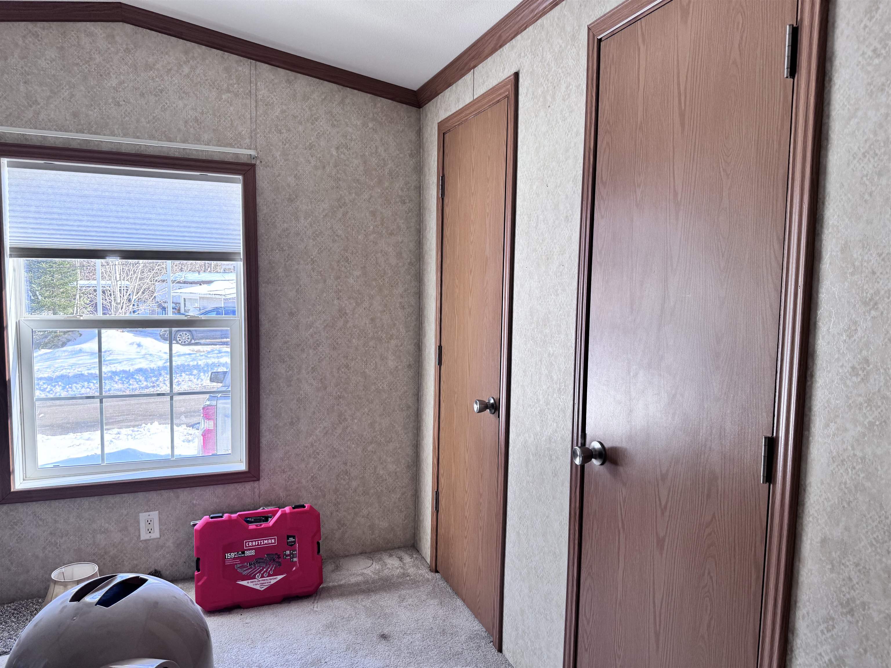 27 Fairway Ave, Newport, NH 03773