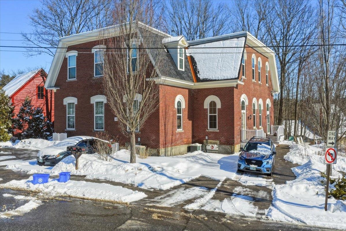 Homes for sale in Concord, NH | 14 Knight St #2, Concord, NH 03301 | MLS# 5078328