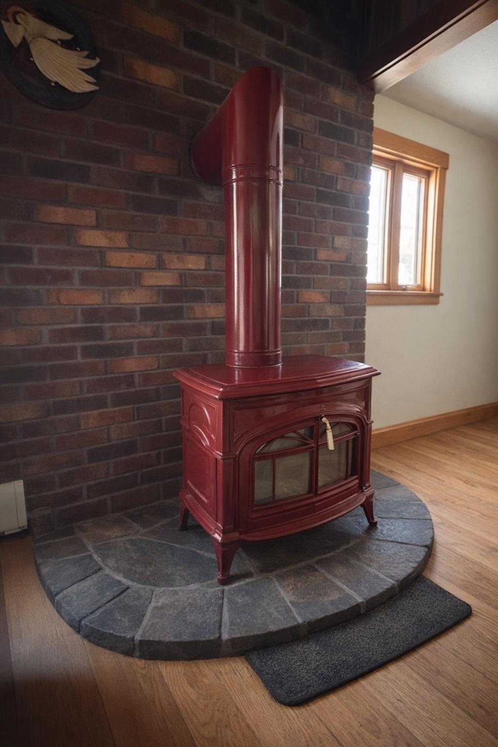 1376 Presidential Hw, Jefferson, NH 03583