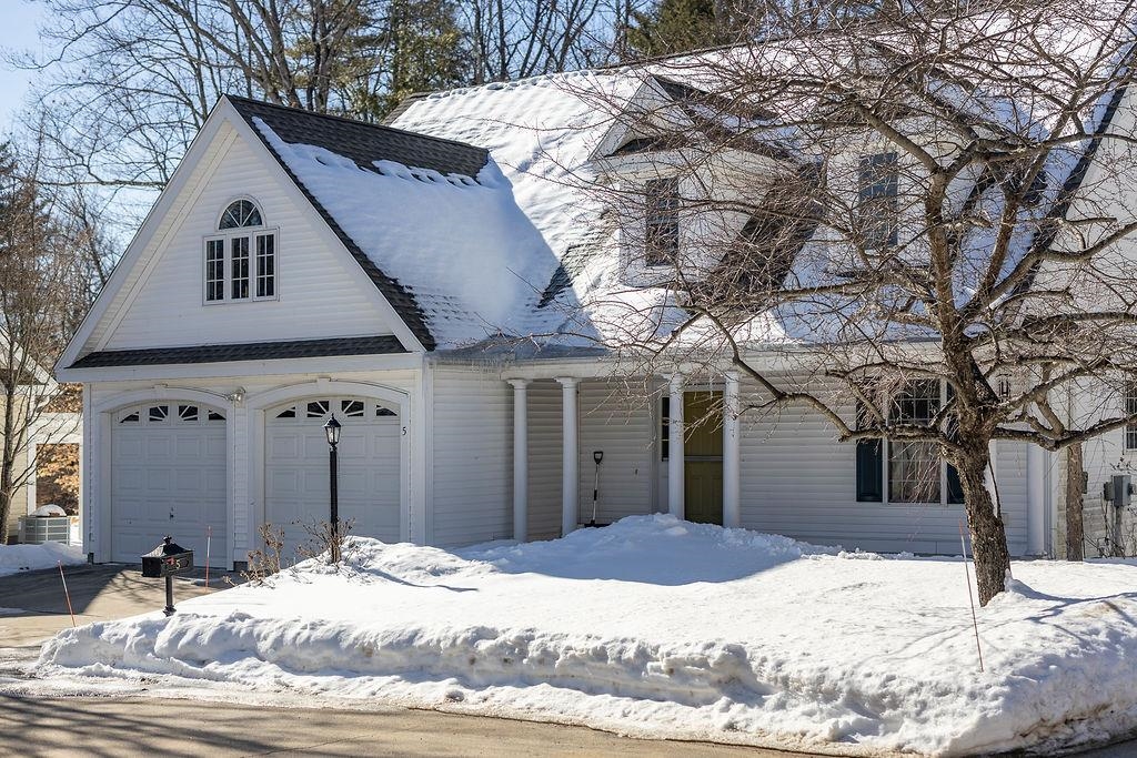 5 Windchime Dr, Bow, NH 03304