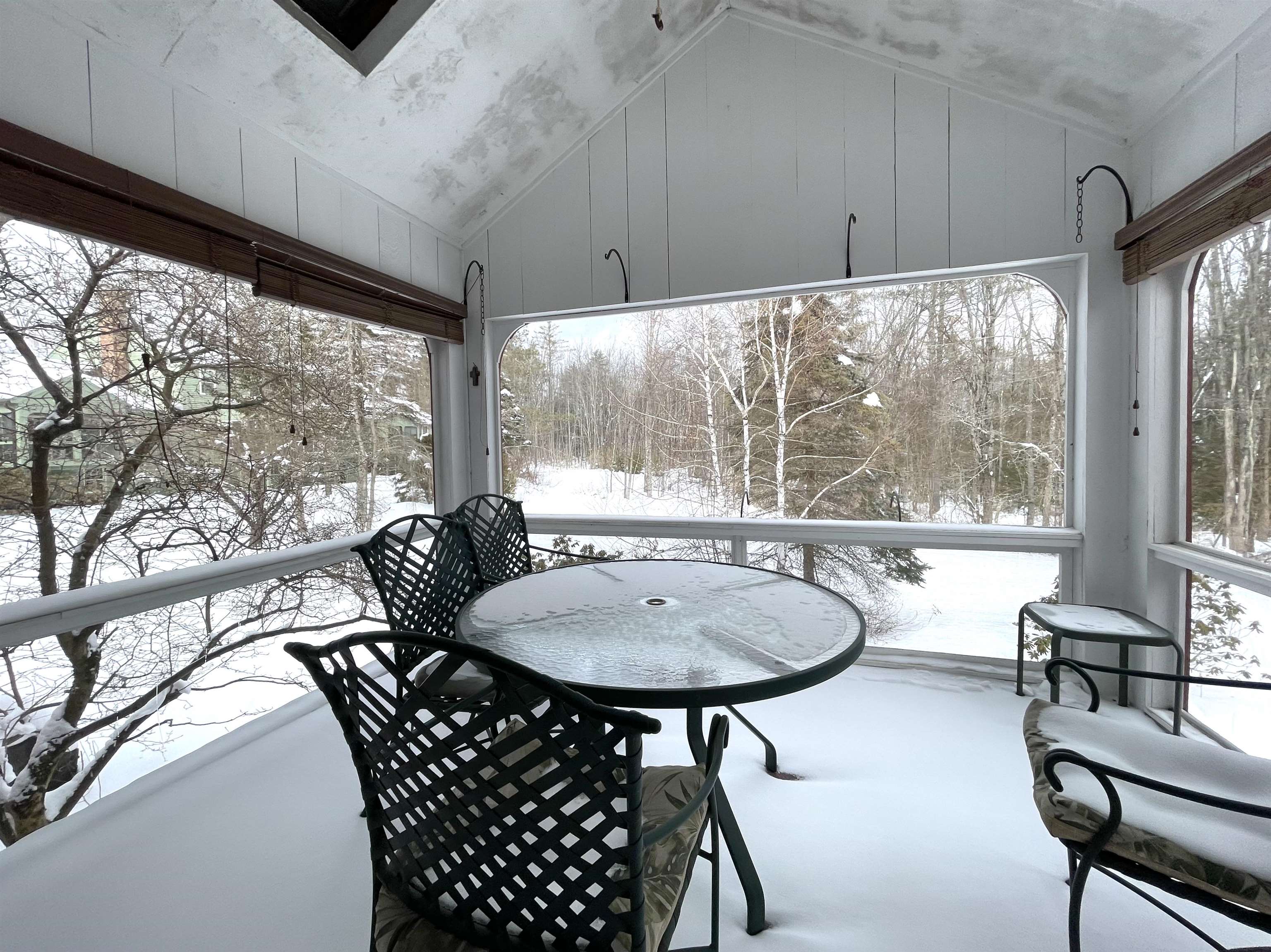 14 Colonial Sq, Peterborough, NH 03458