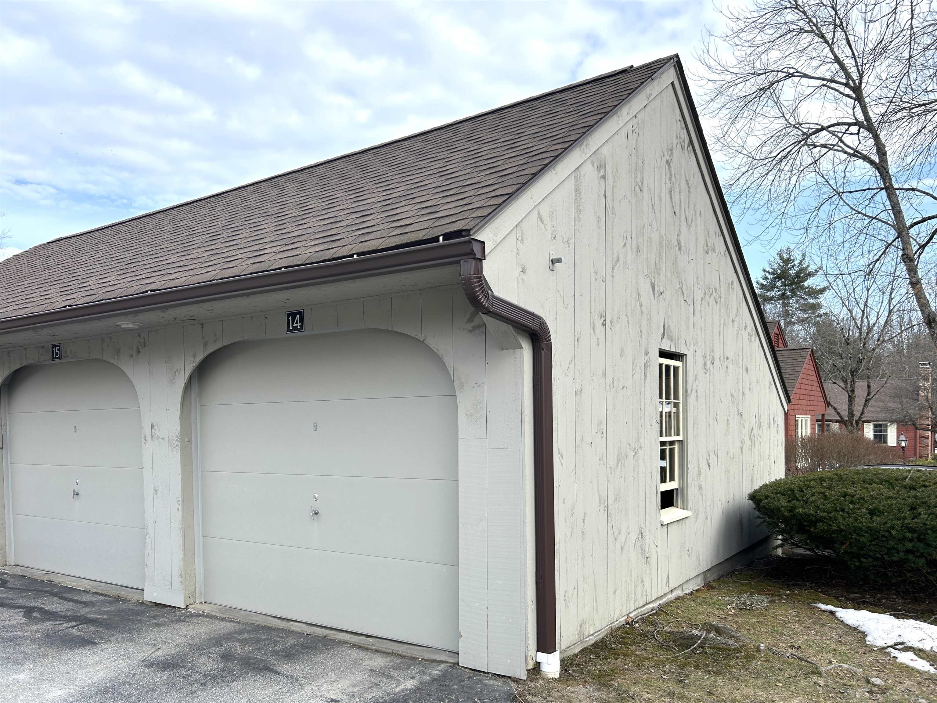 14 Colonial Sq #14, Peterborough, NH 03458