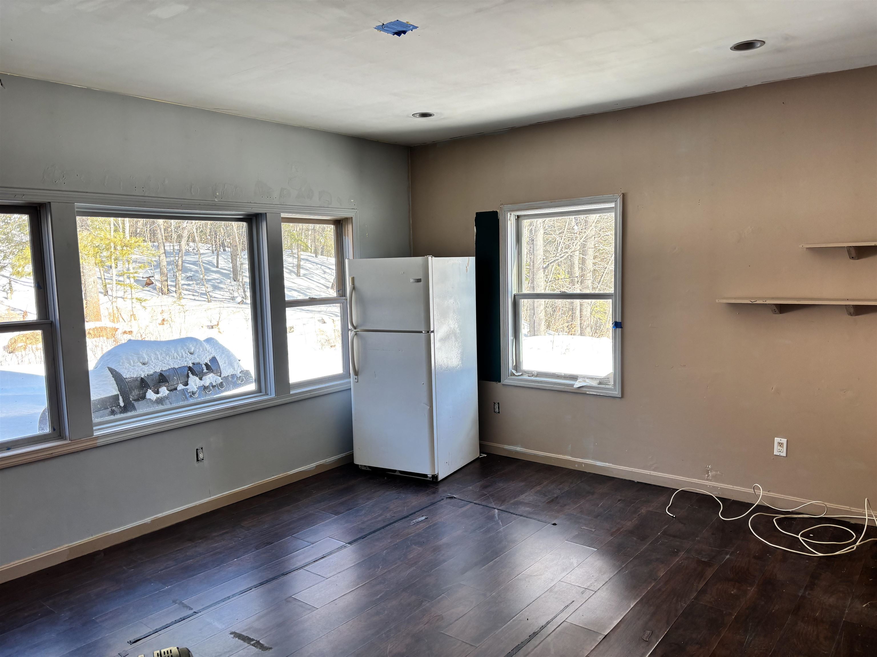 175 Old Turnpike Rd, Nottingham, NH 03290