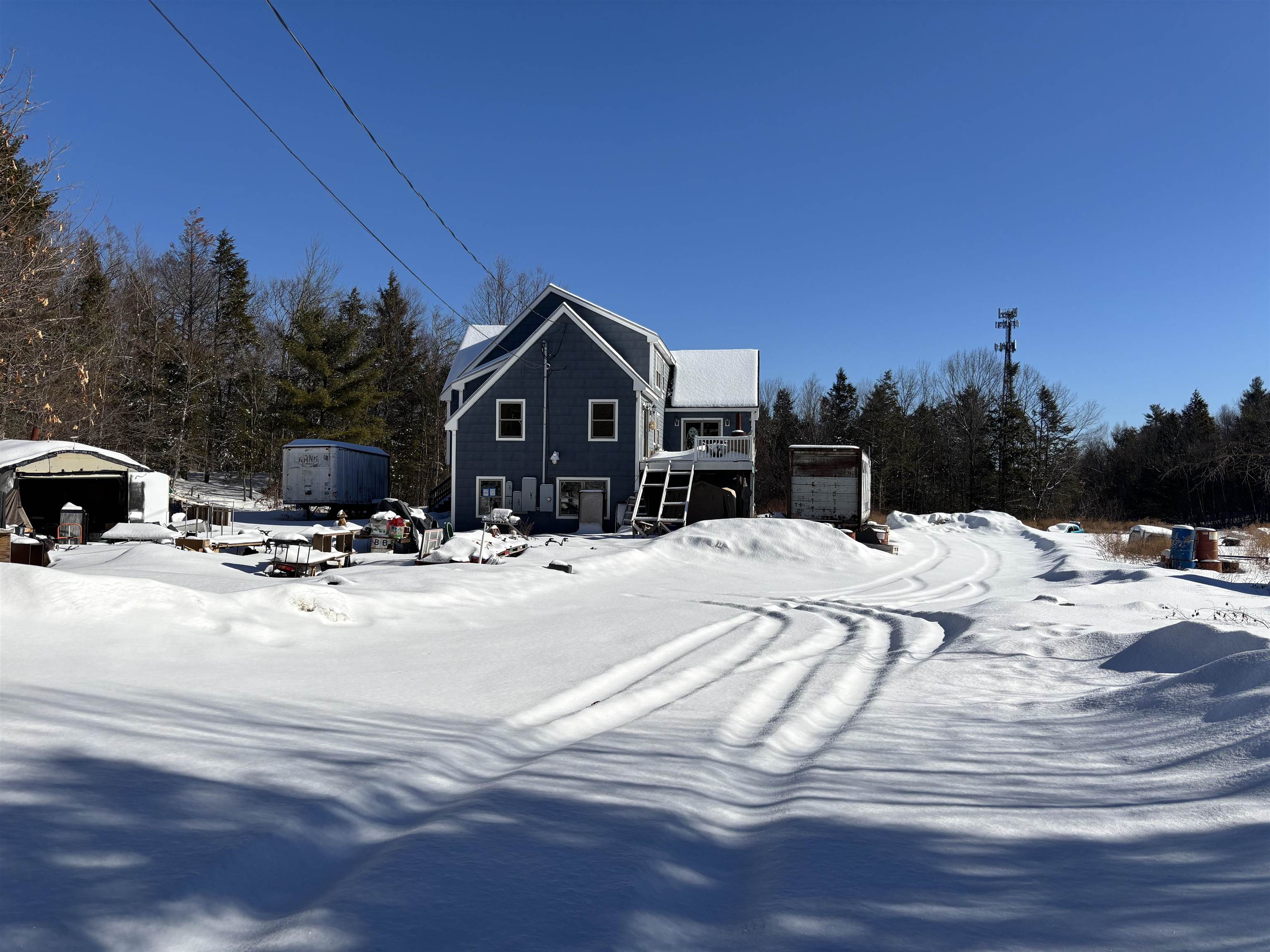 175 Old Turnpike Rd, Nottingham, NH 03290