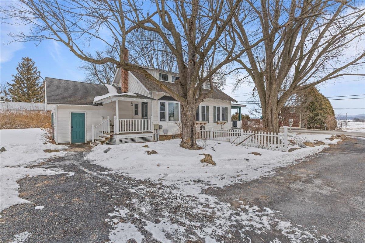 Homes for sale in Grand Isle, VT | 205 Us 2 Rte, Grand Isle, VT 05458 | MLS# 5078372