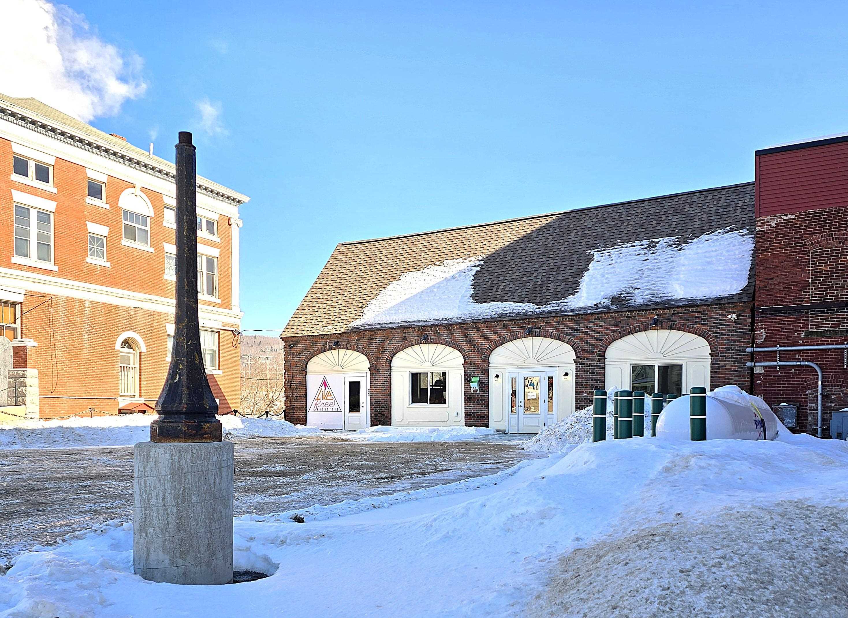 206 Main St, Berlin, NH 03570