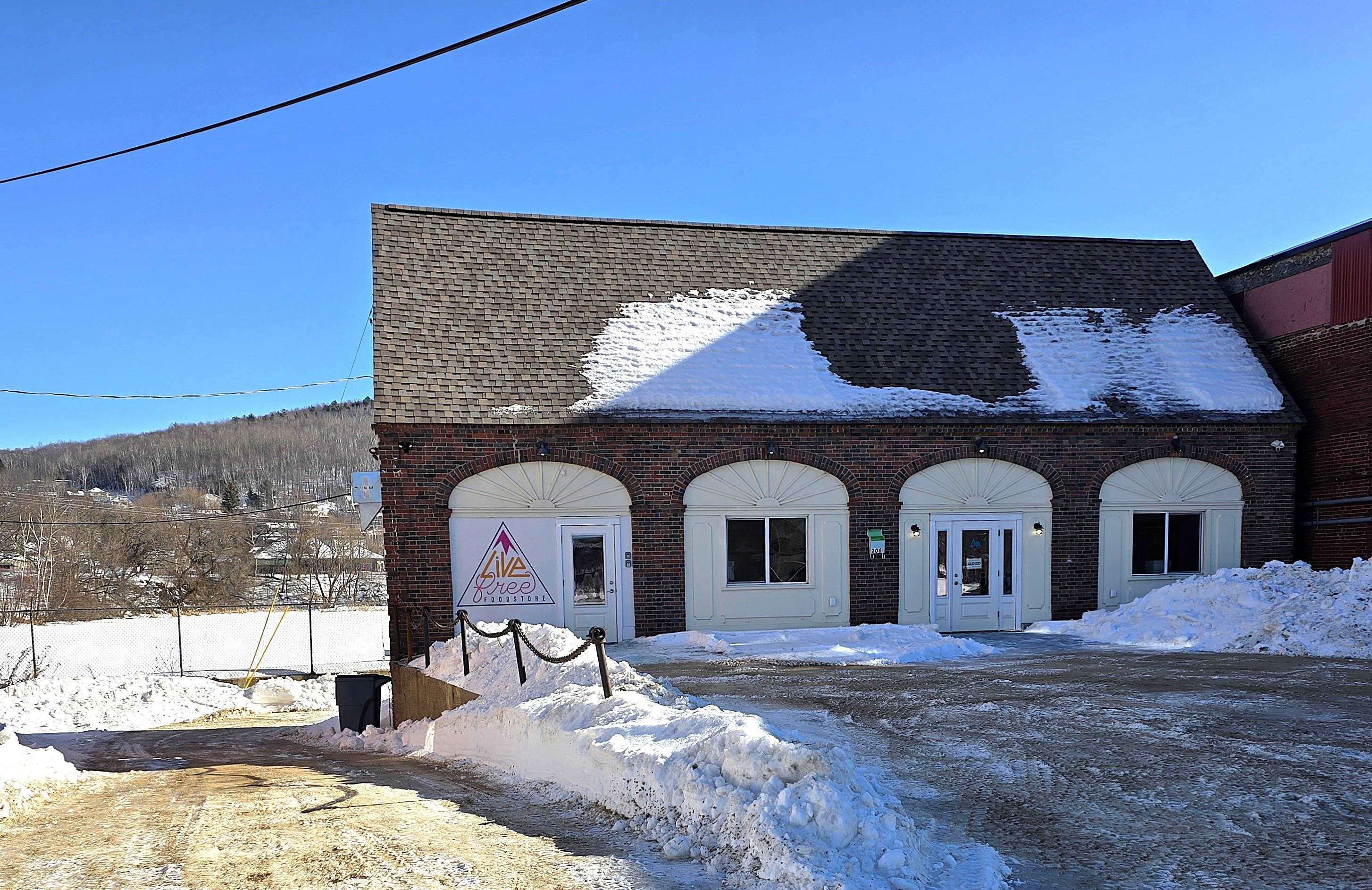 206 Main St, Berlin, NH 03570