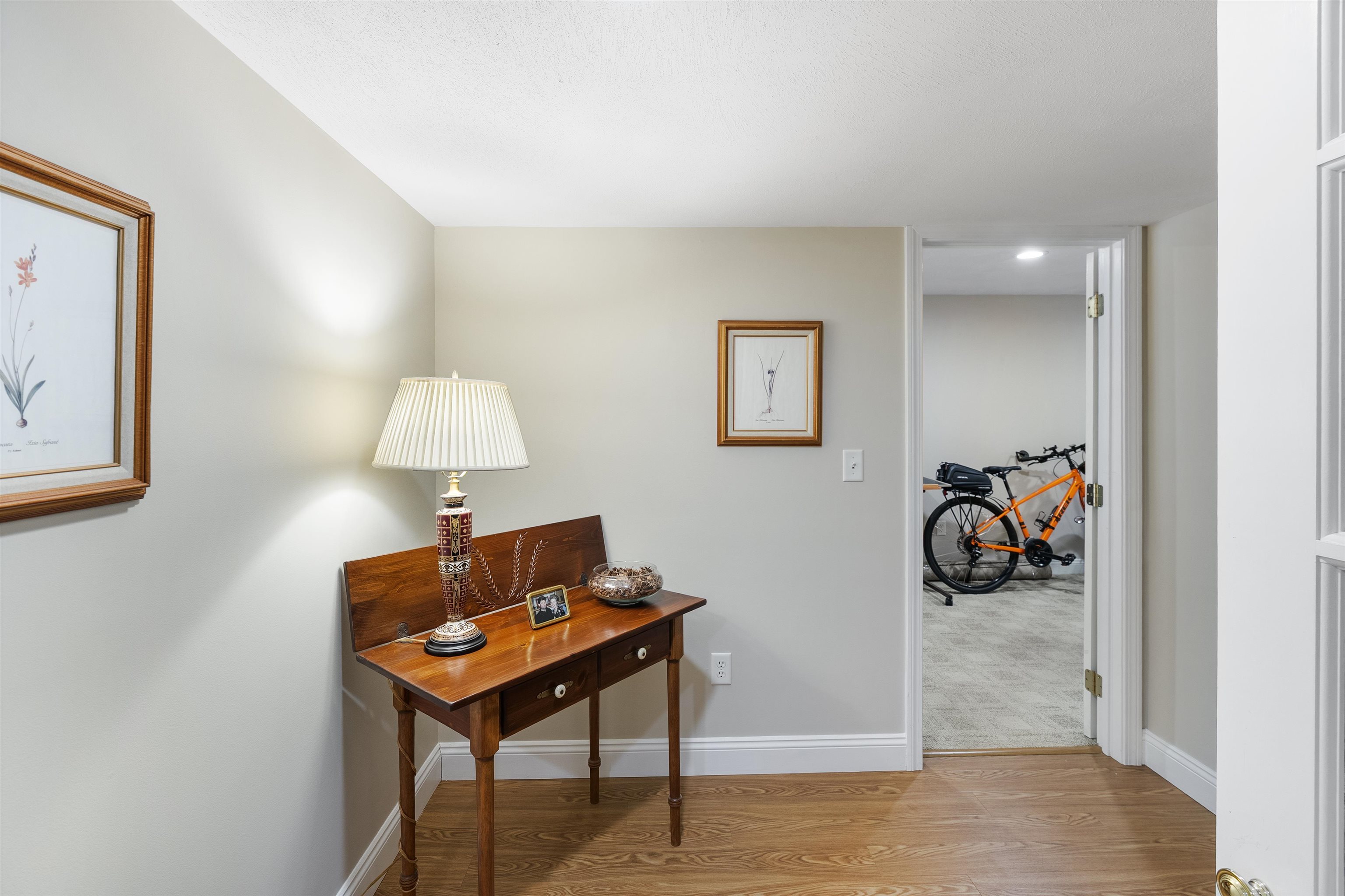 28 Linden Dr, Hampstead, NH 03826