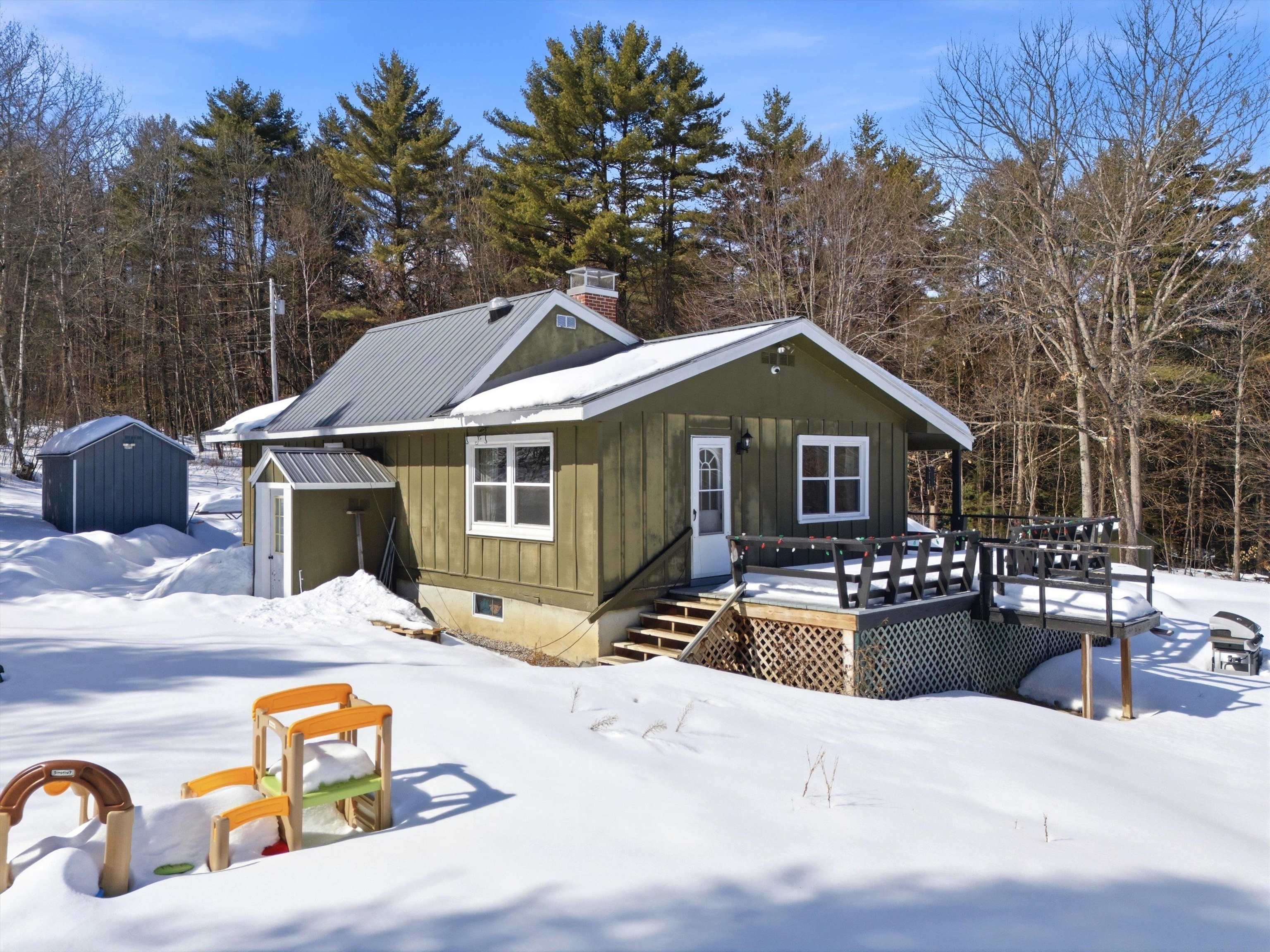 89 Blueberry Ln, Northfield, NH 03276