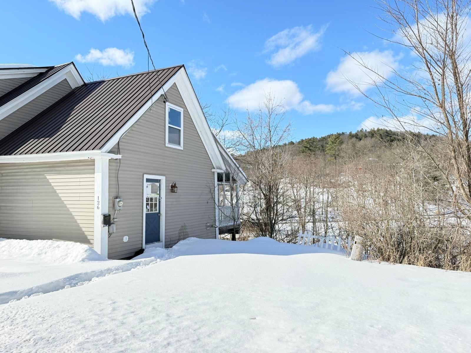 126 S Main St, Lisbon, NH 03585