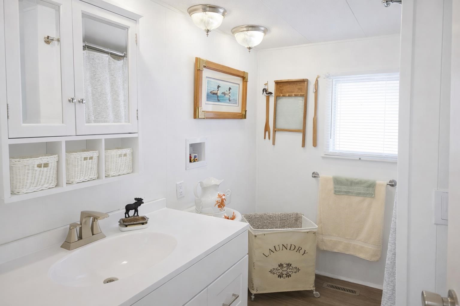 9 Sargent Pl, Gilford, NH 03249