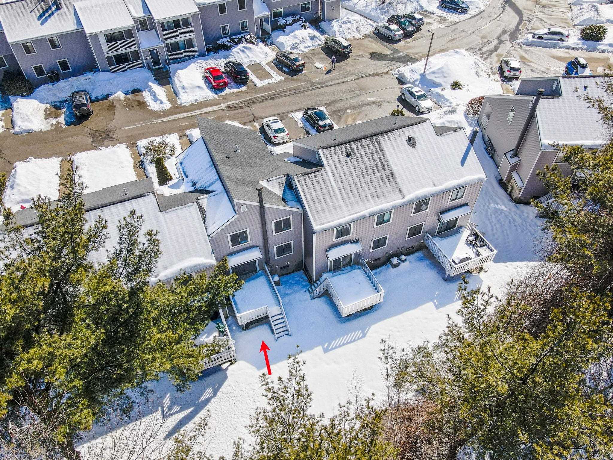 3 Black Oak Dr, Nashua, NH 03062