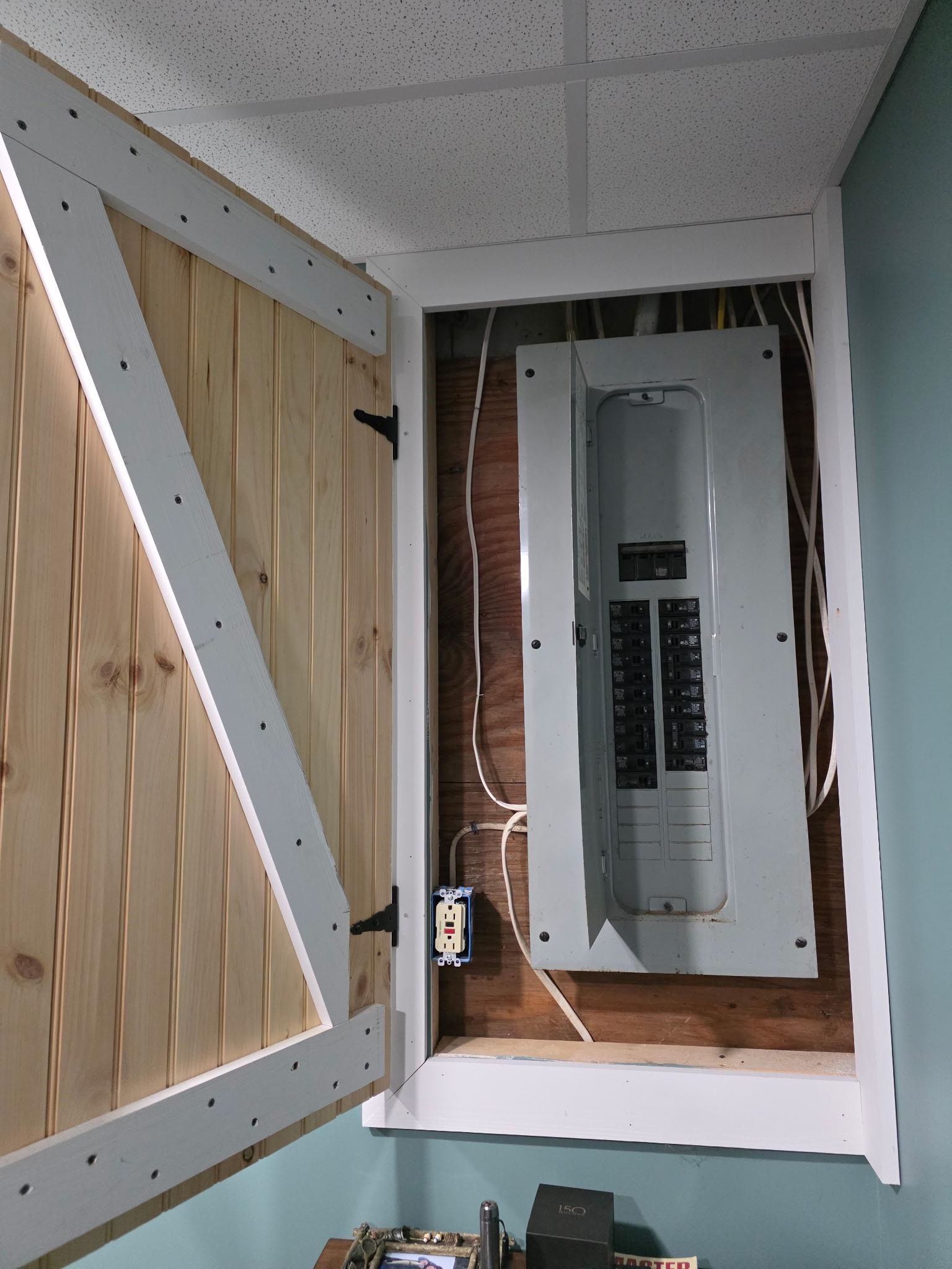 21 Leisure Dr, Ossipee, NH 03814