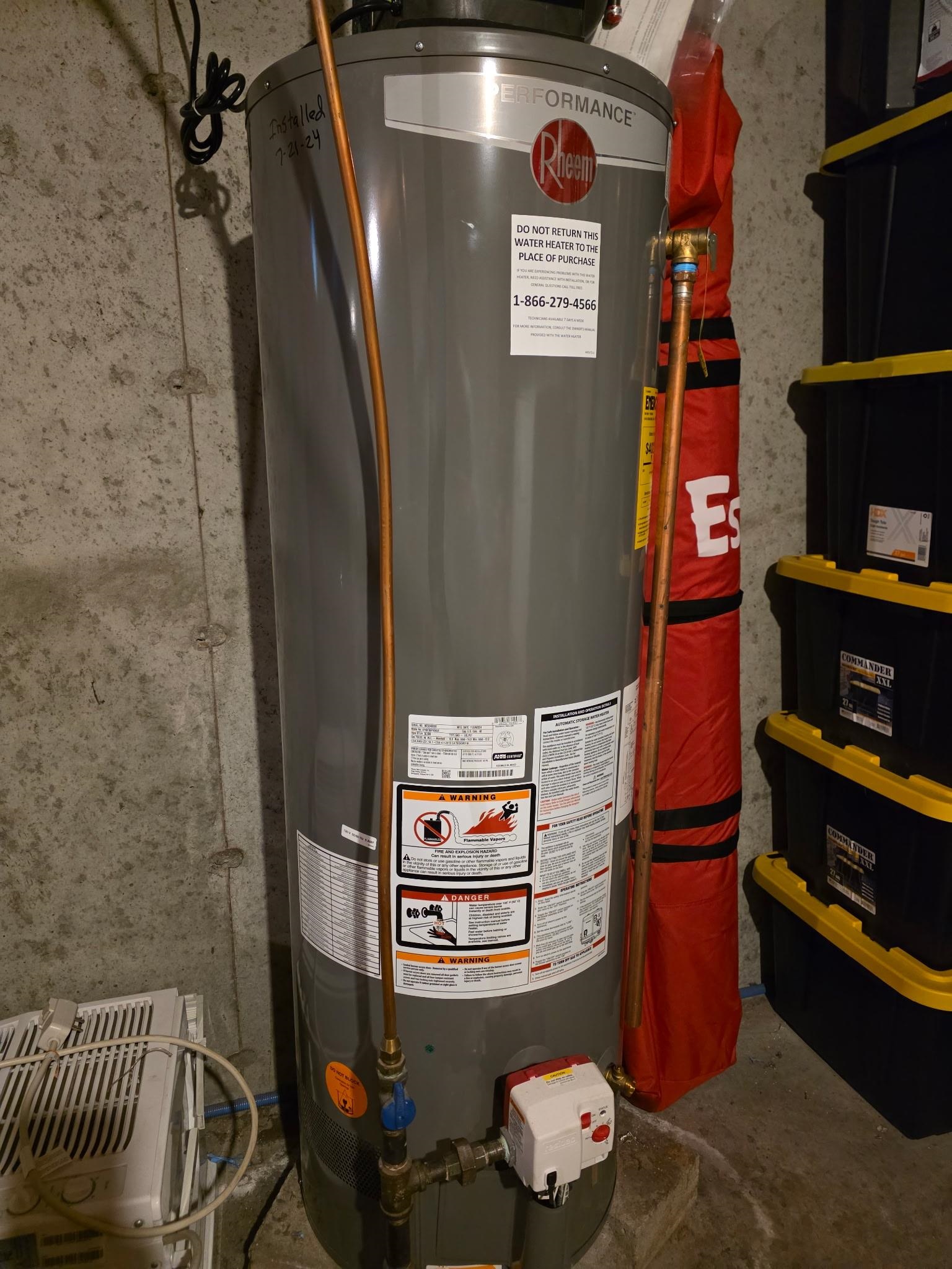 21 Leisure Dr, Ossipee, NH 03814