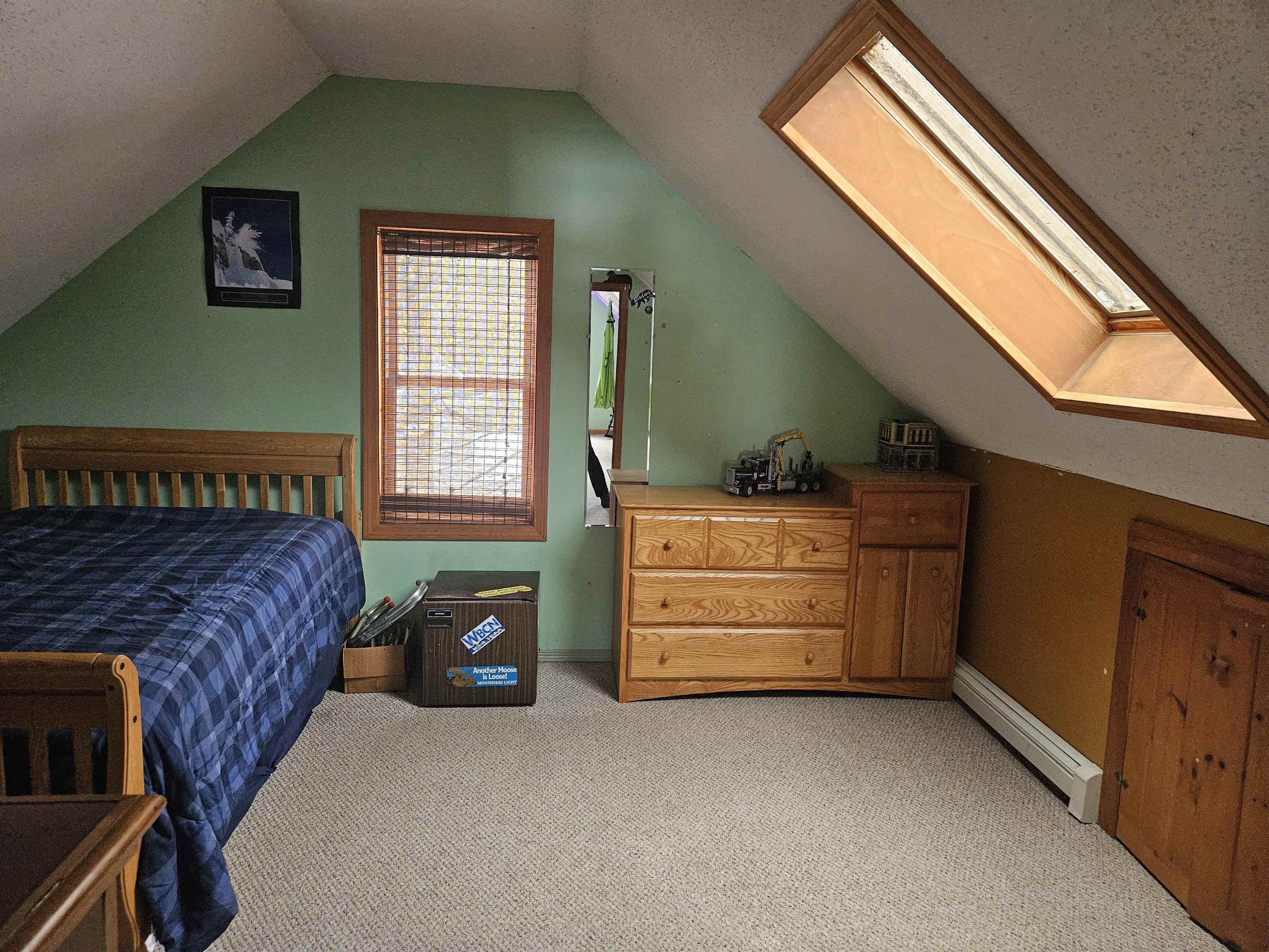 Photo 19 of 28