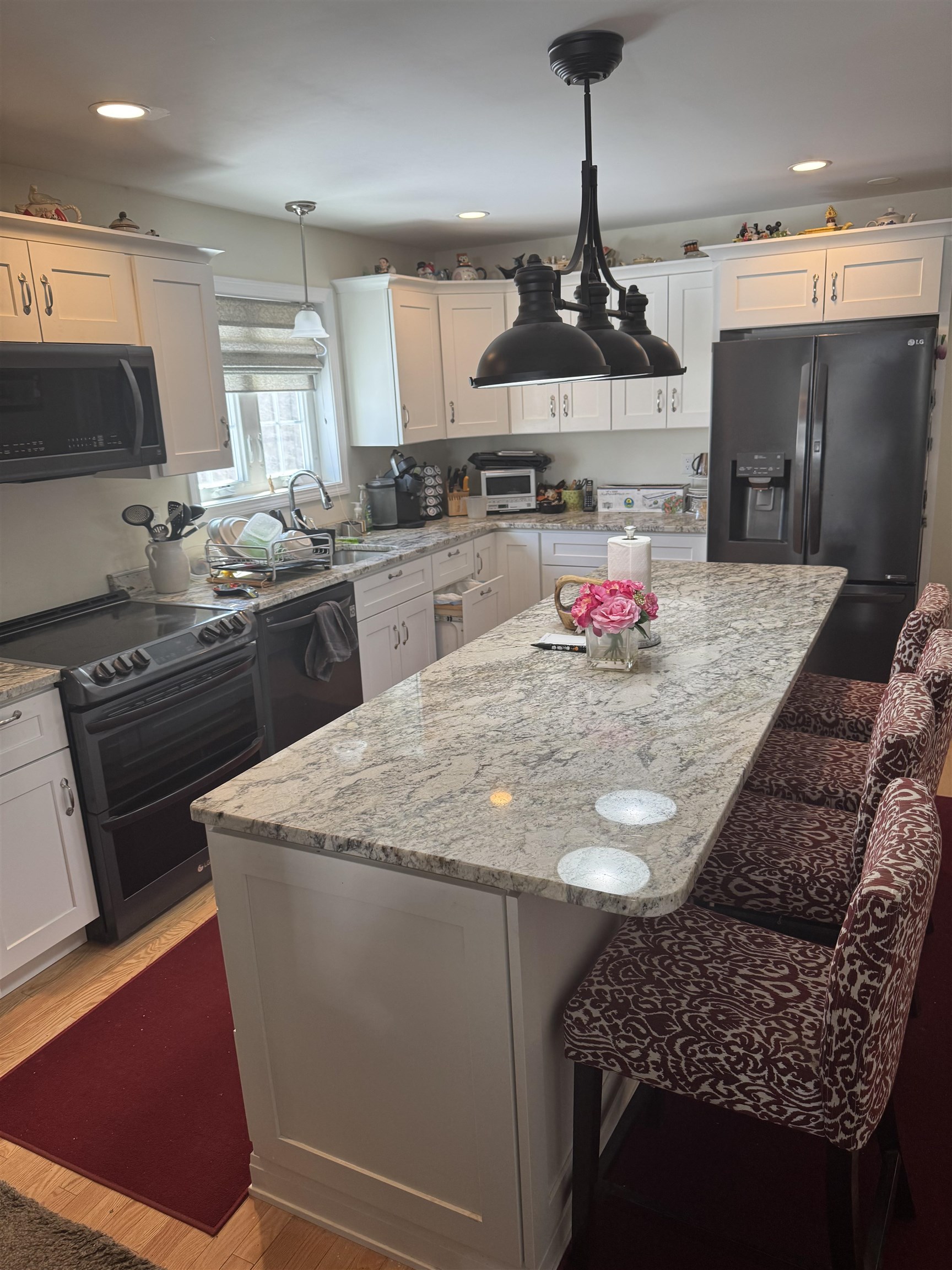 113 Memory Ln, Laconia, NH 03246