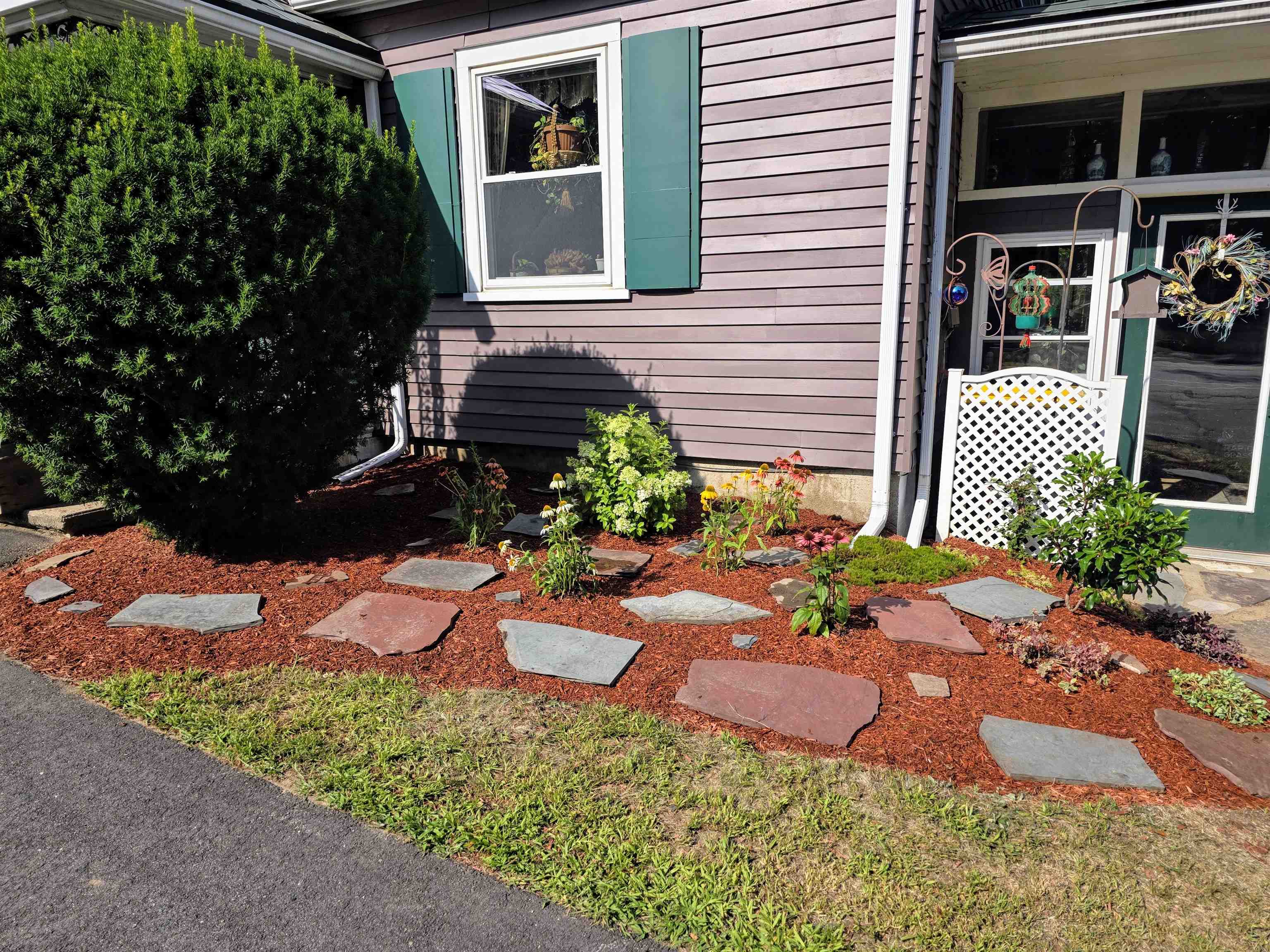 Homes for sale in Laconia, NH | 1023 Main St, Laconia, NH 03246 | MLS# 5078441