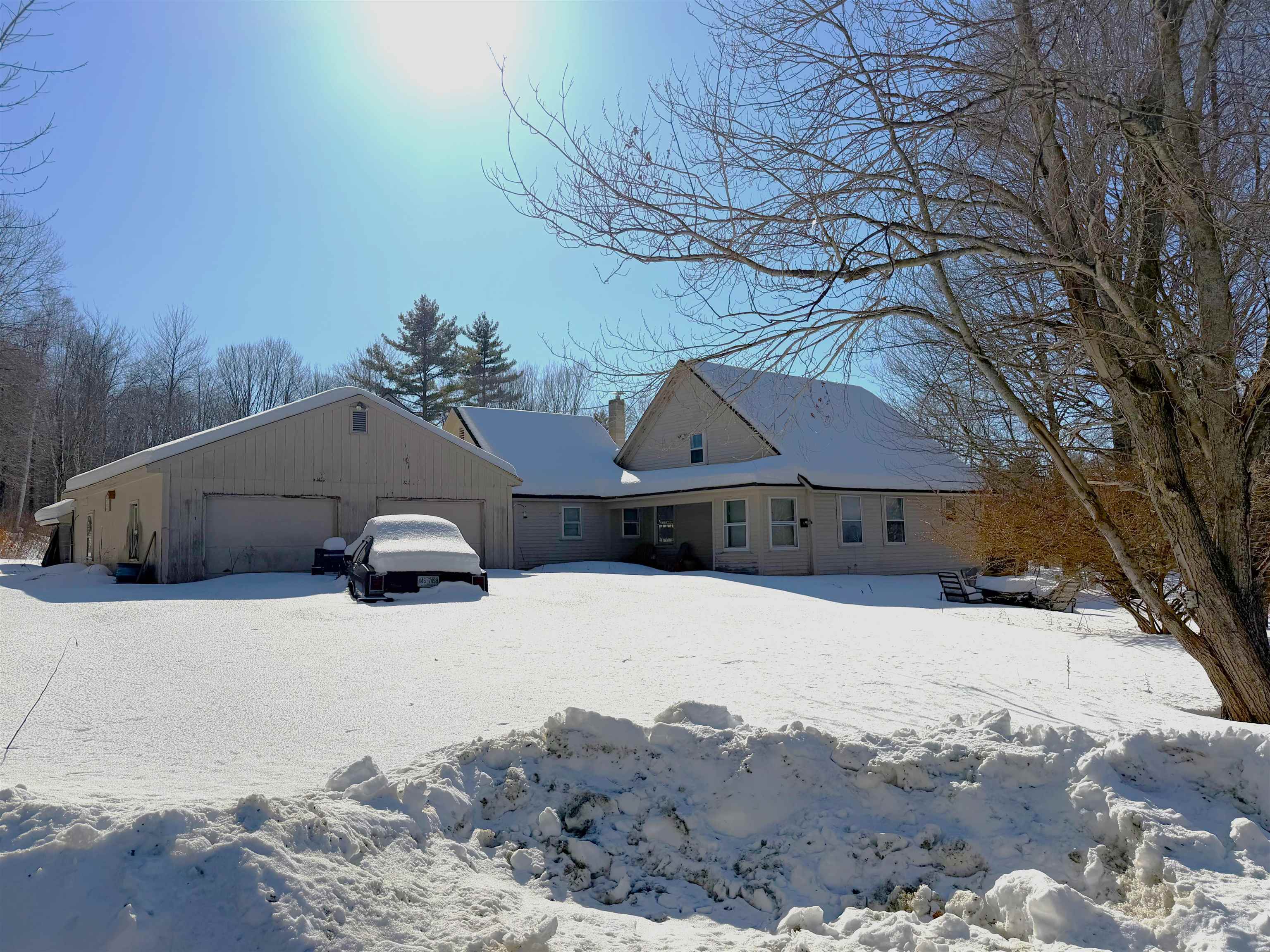 116 Smith Pond Rd, Enfield, NH 03748