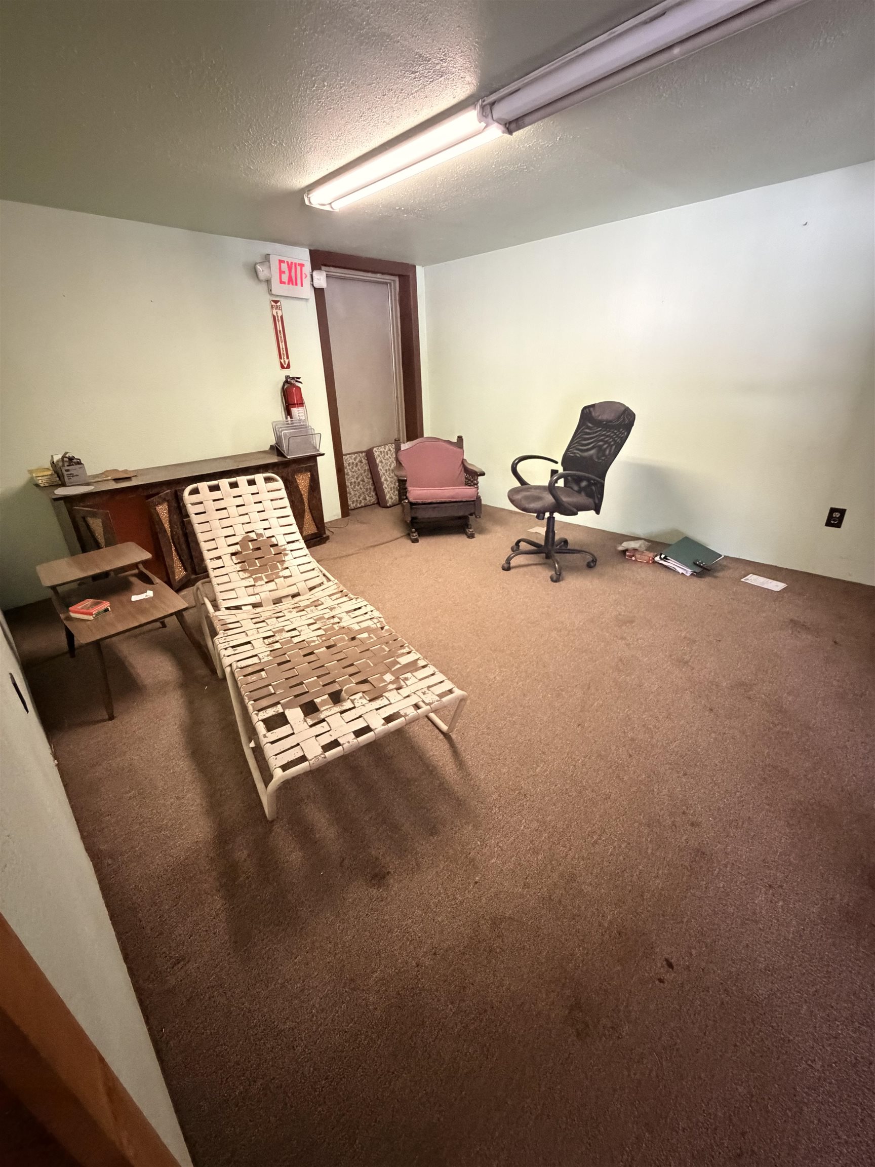 7 Rose Ave, Plaistow, NH 03865