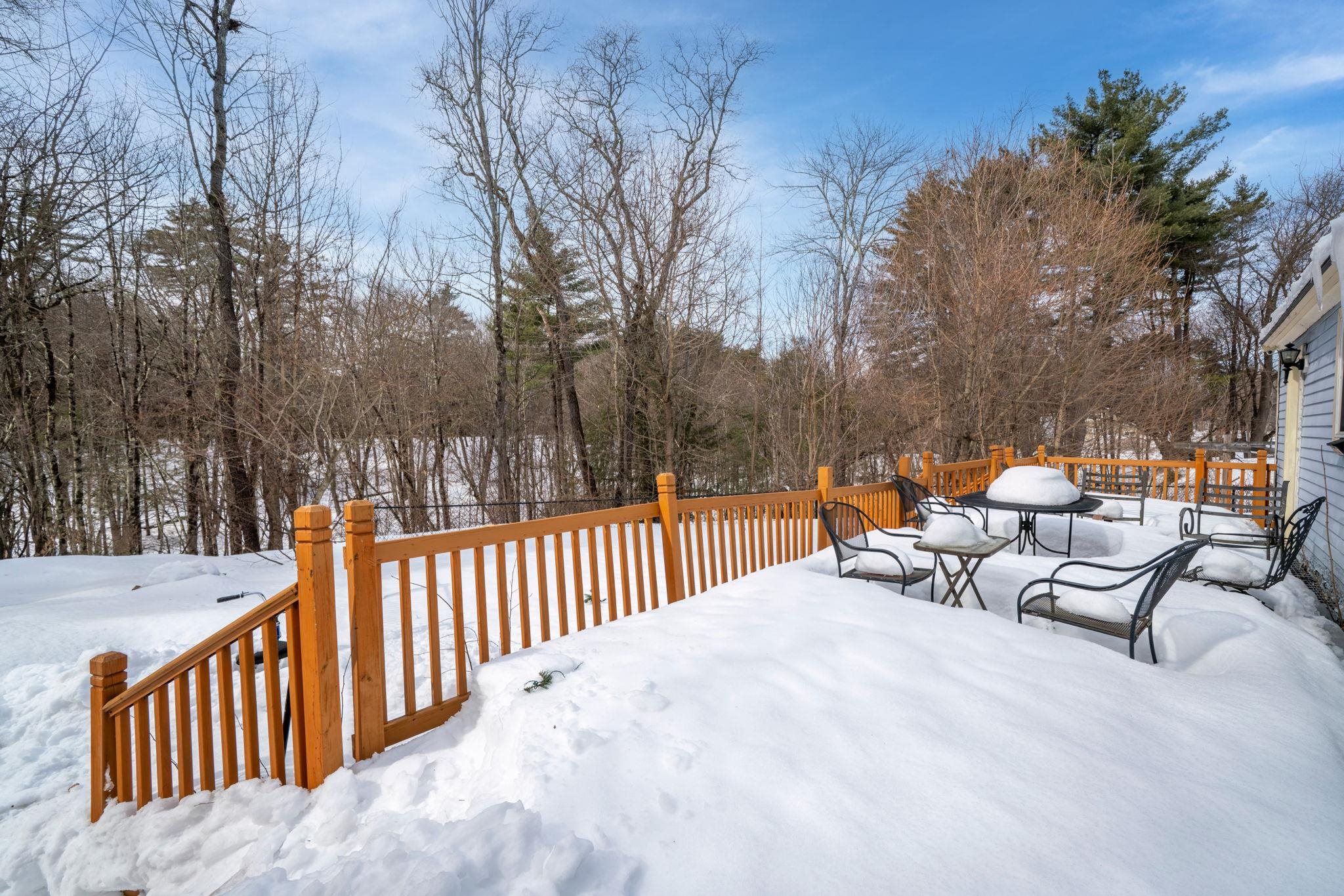 40 Nivelle St, Concord, NH 03301