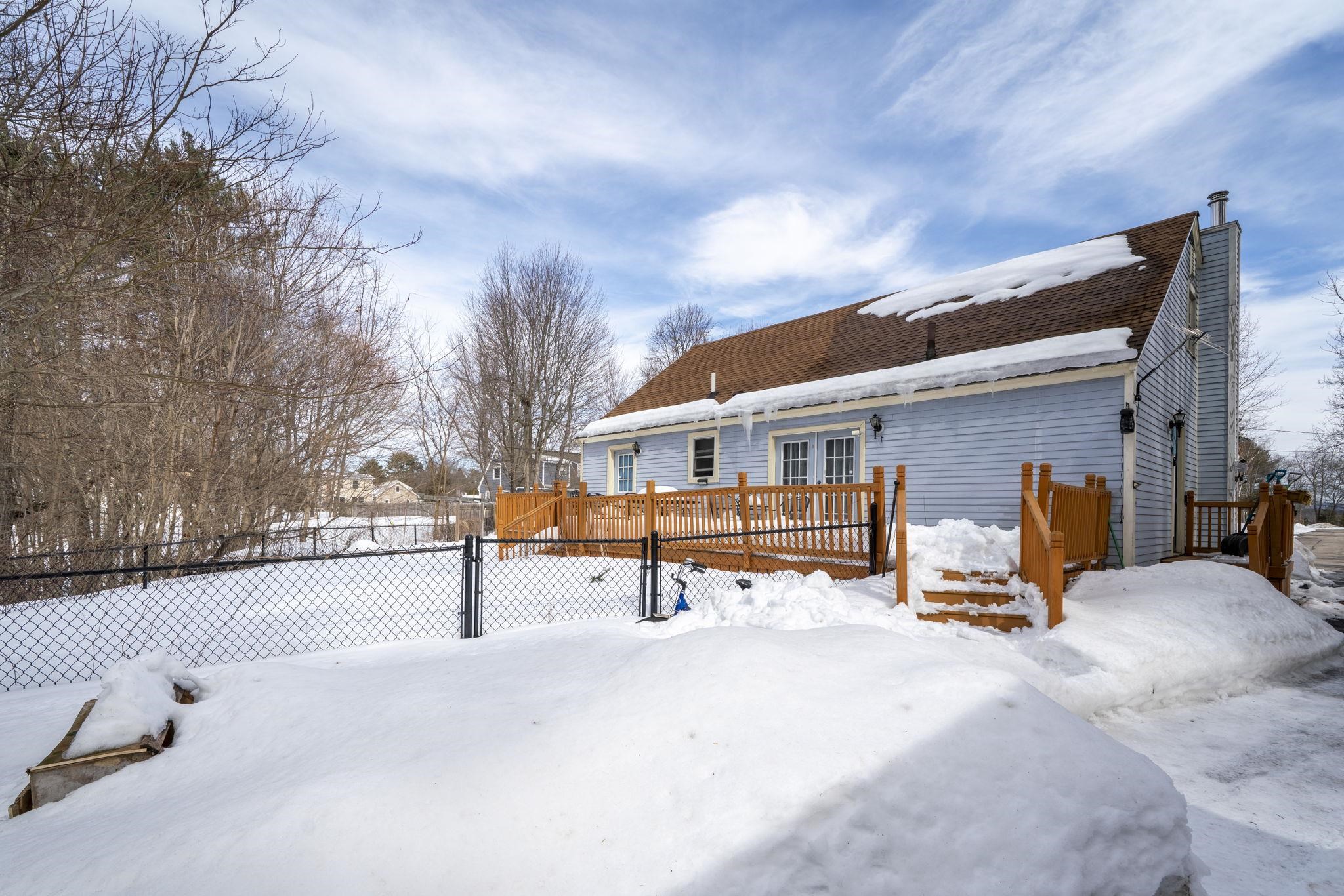 40 Nivelle St, Concord, NH 03301