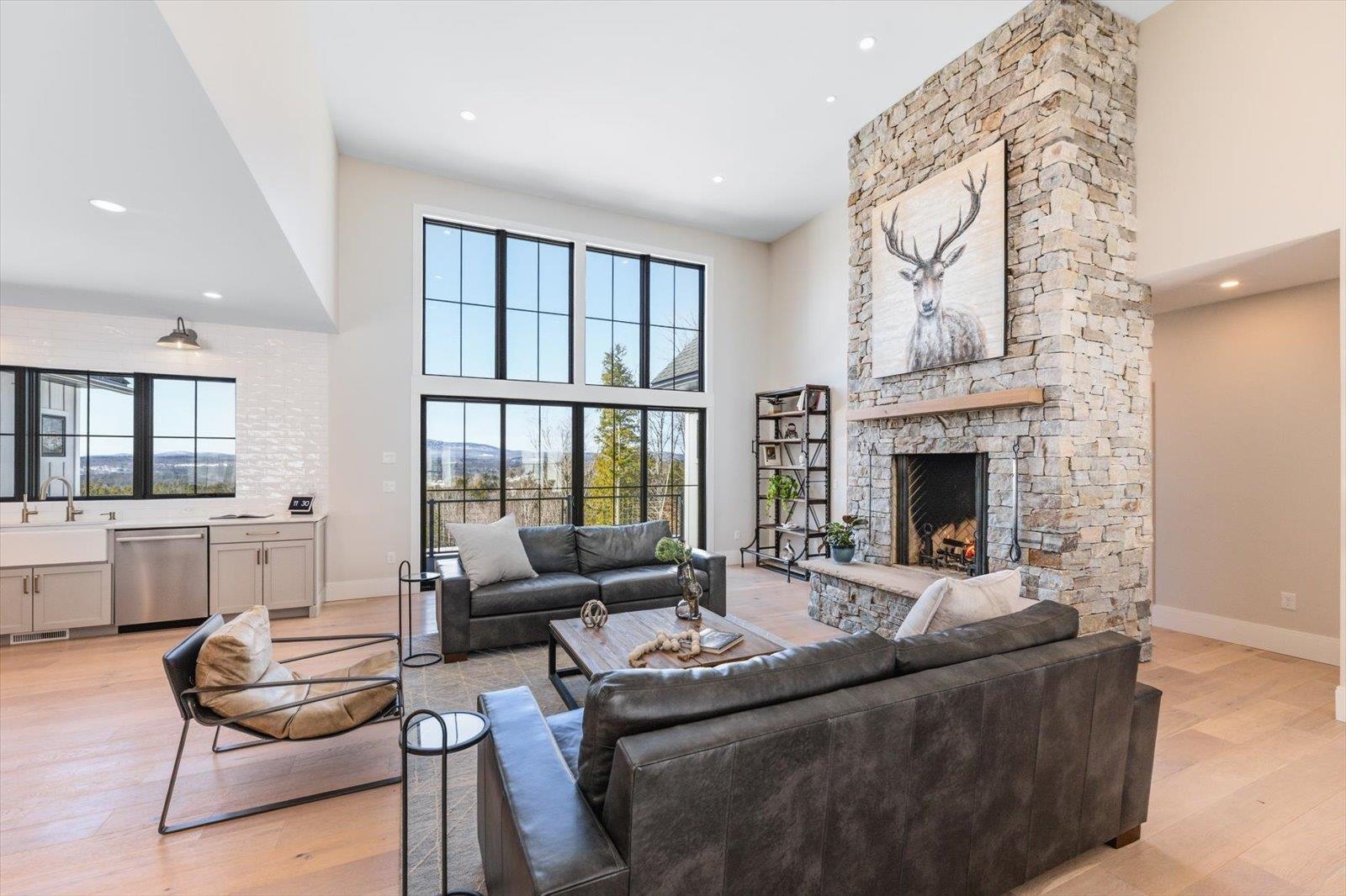 57 Cranberry Meadow Dr, Peterborough, NH 03458