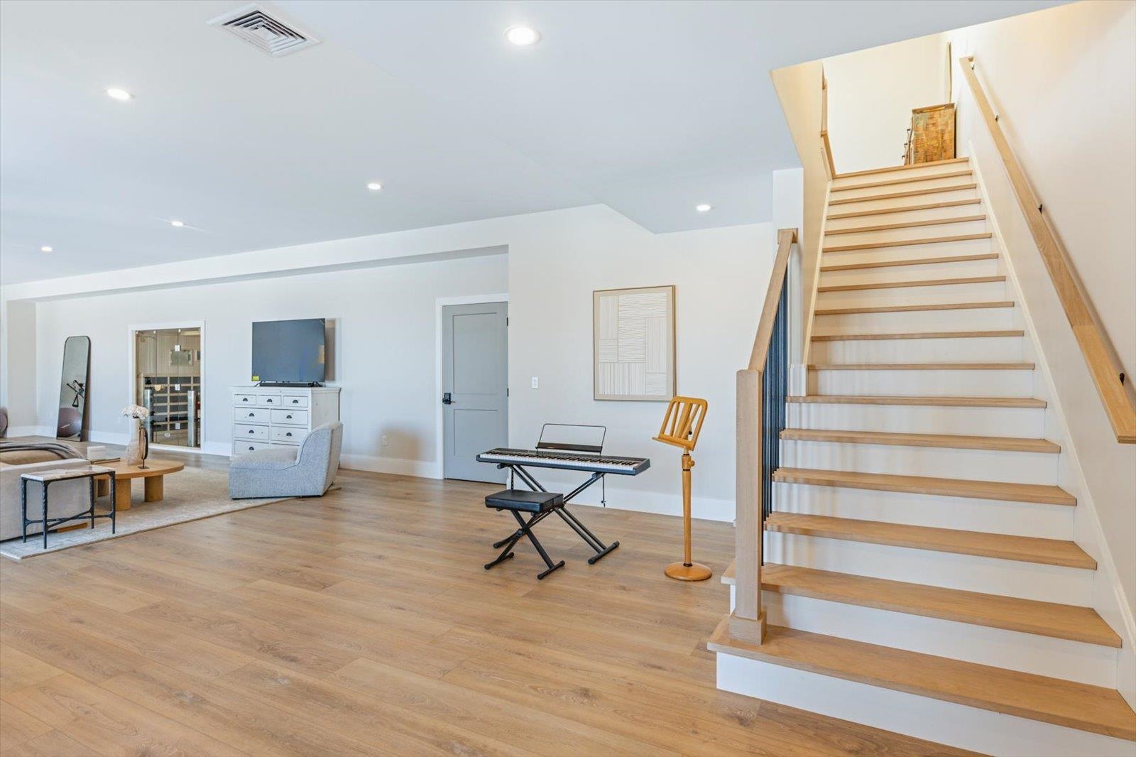 57 Cranberry Meadow Dr, Peterborough, NH 03458