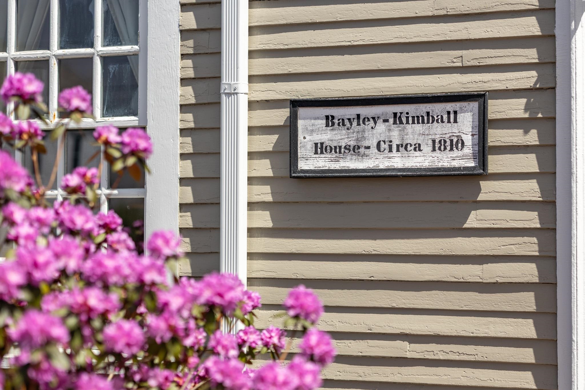 1003 School St, Dunbarton, NH 03046