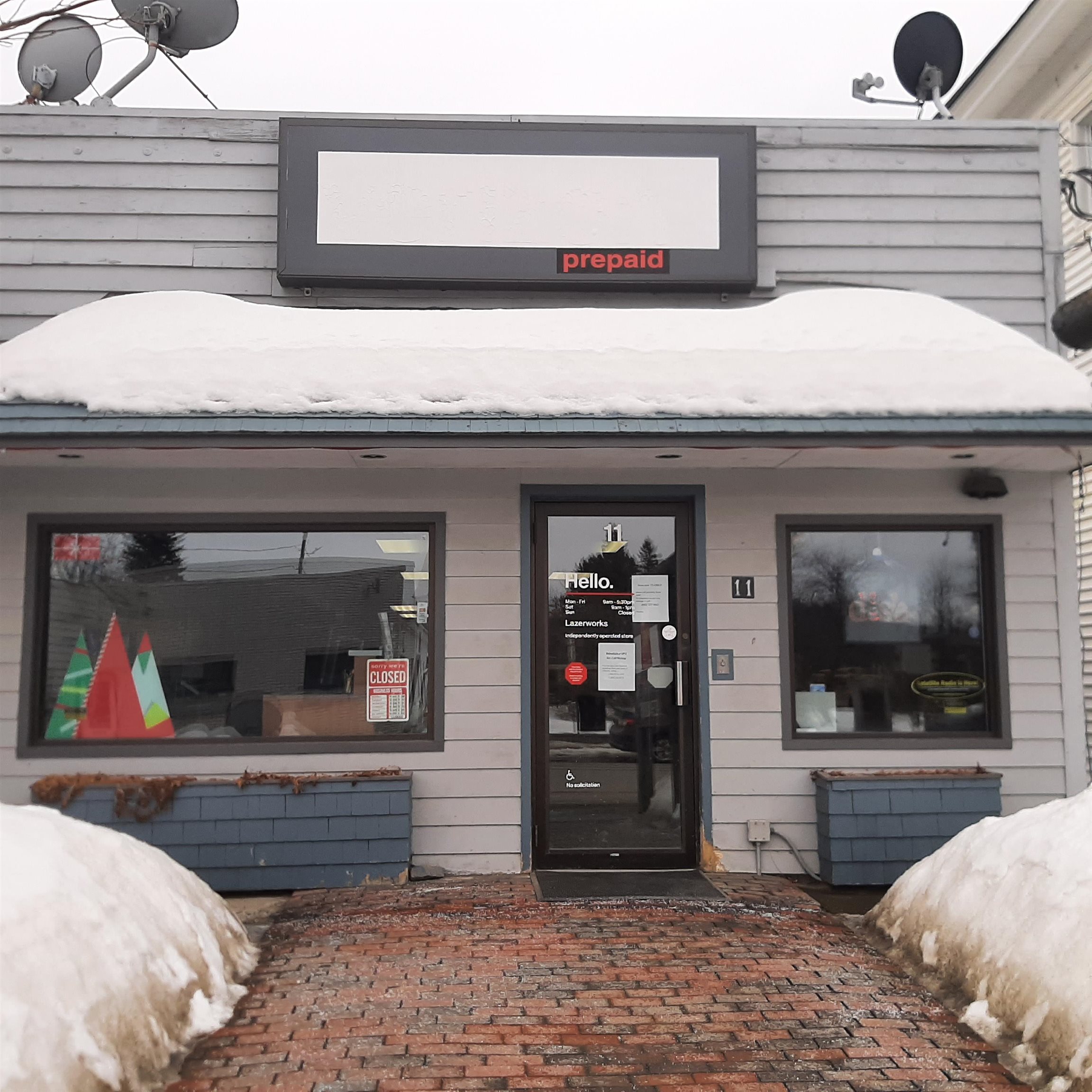 11 Bridge St, Colebrook, NH 03576