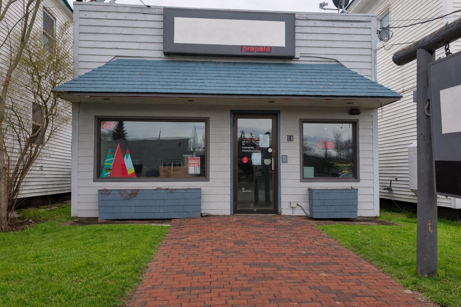 11 Bridge St, Colebrook, NH 03576