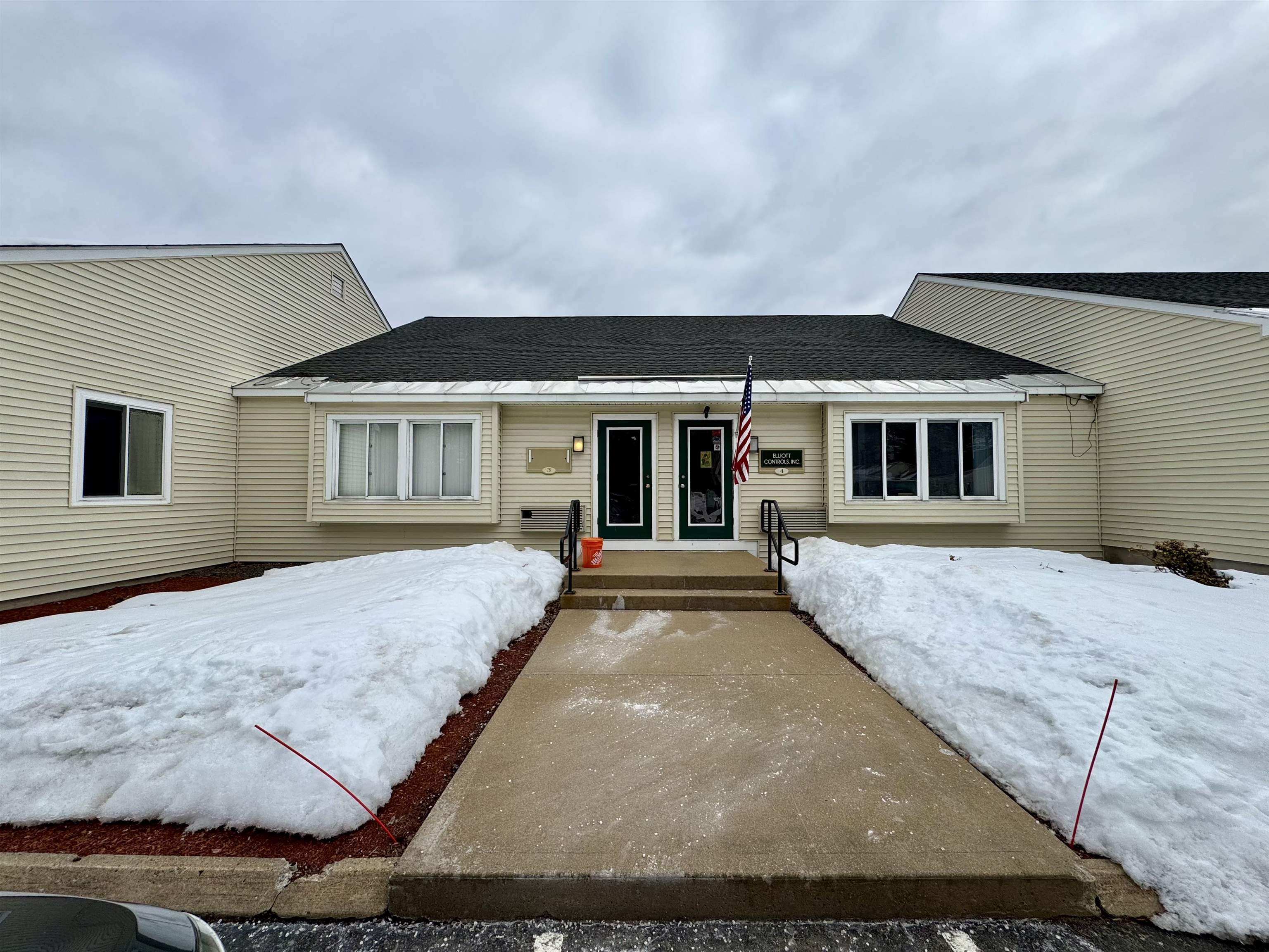 10 Northern Blvd, Amherst, NH 03031