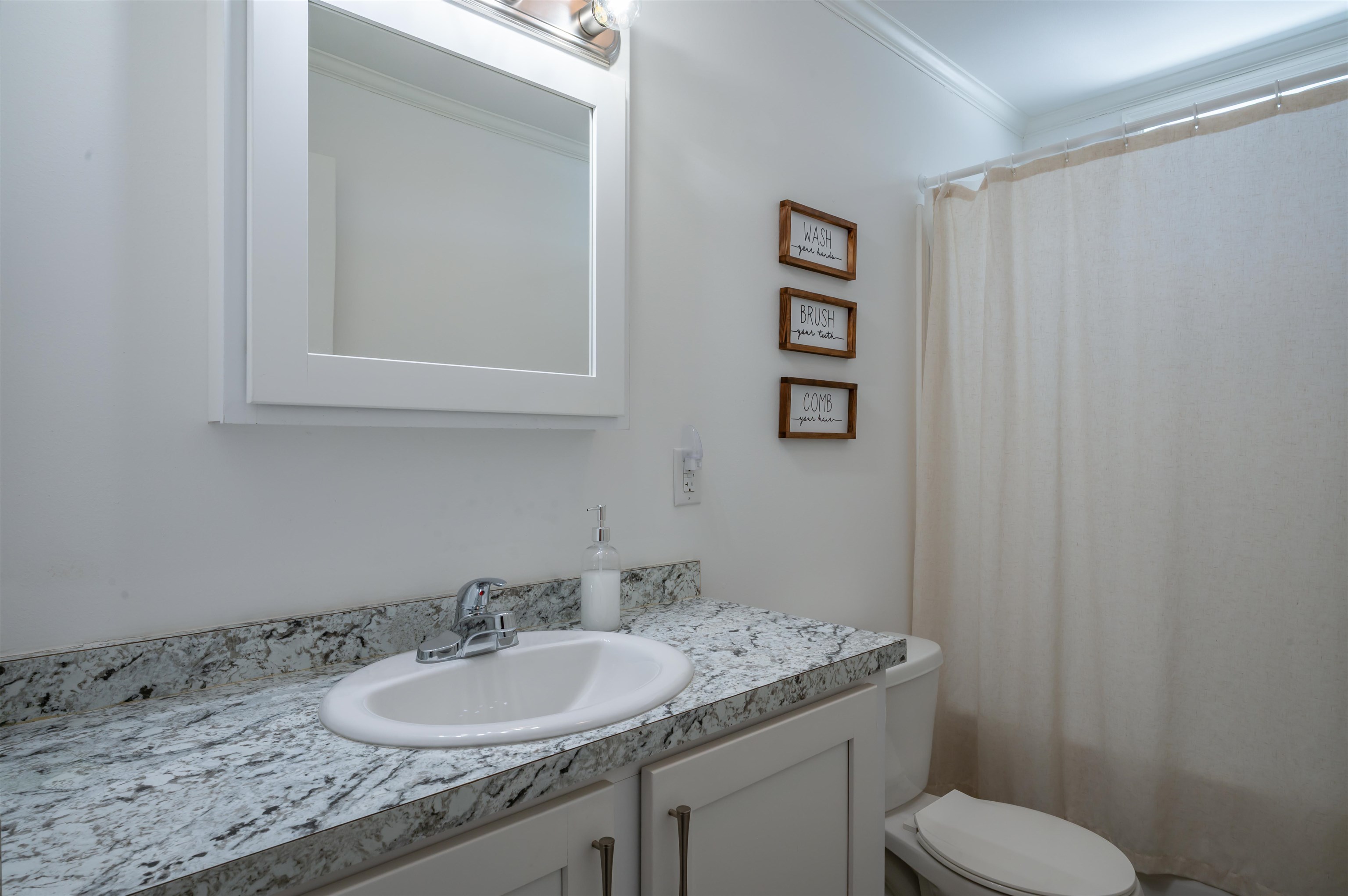 9A Winter St, Salem, NH 03079