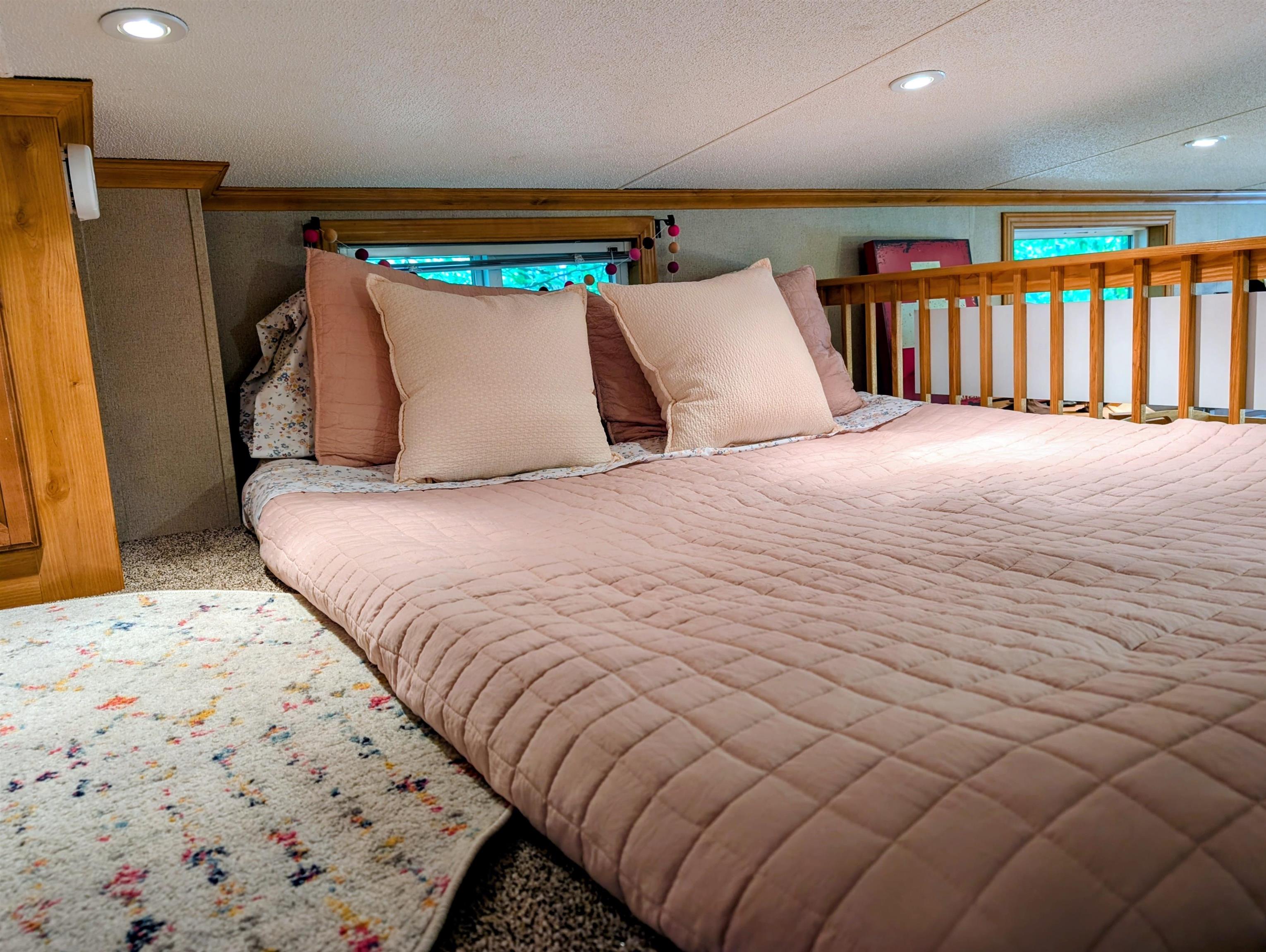 93 High Country Way, Holderness, NH 03245