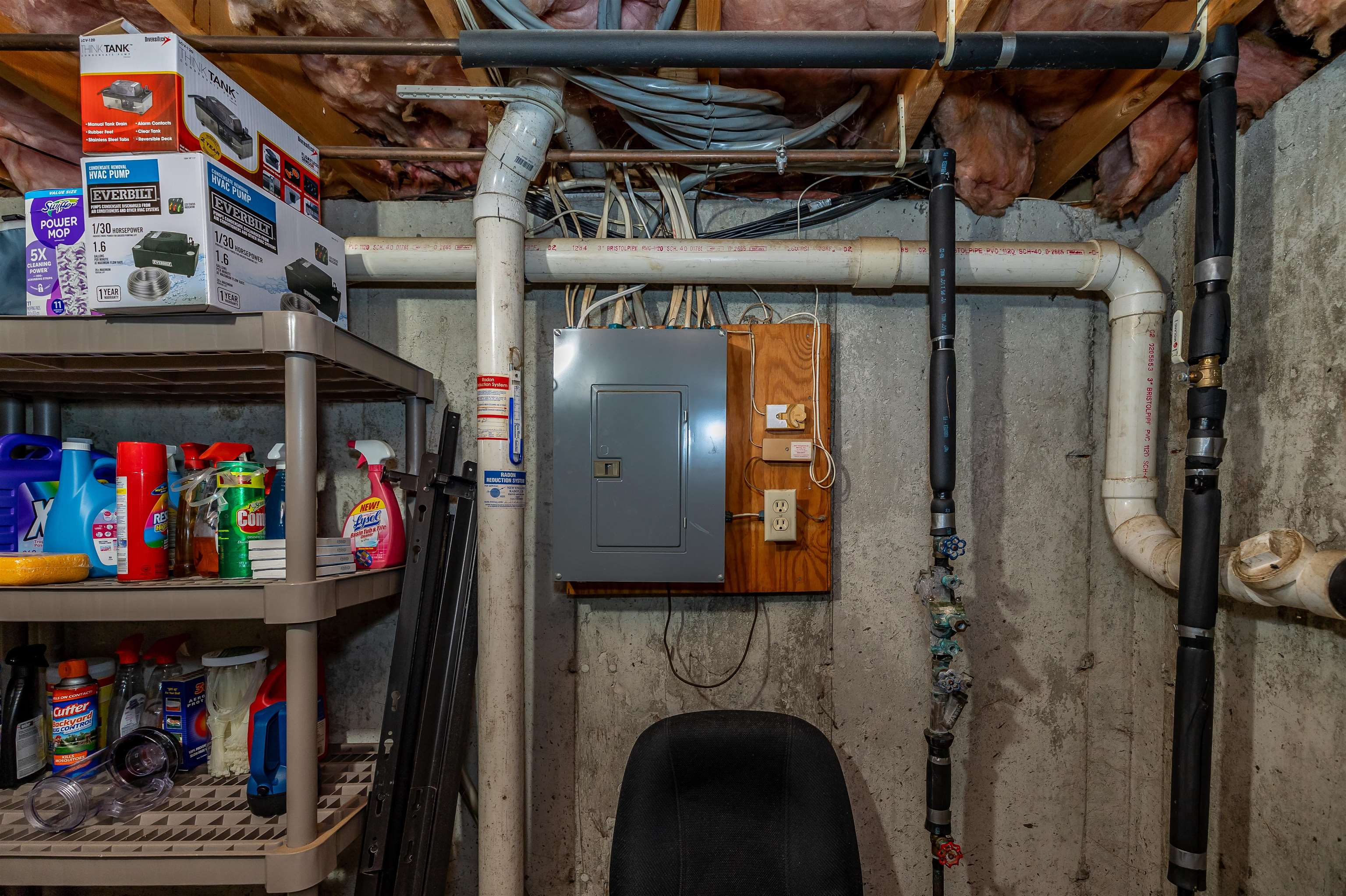 521 Fox Hollow Dr, Hudson, NH 03051