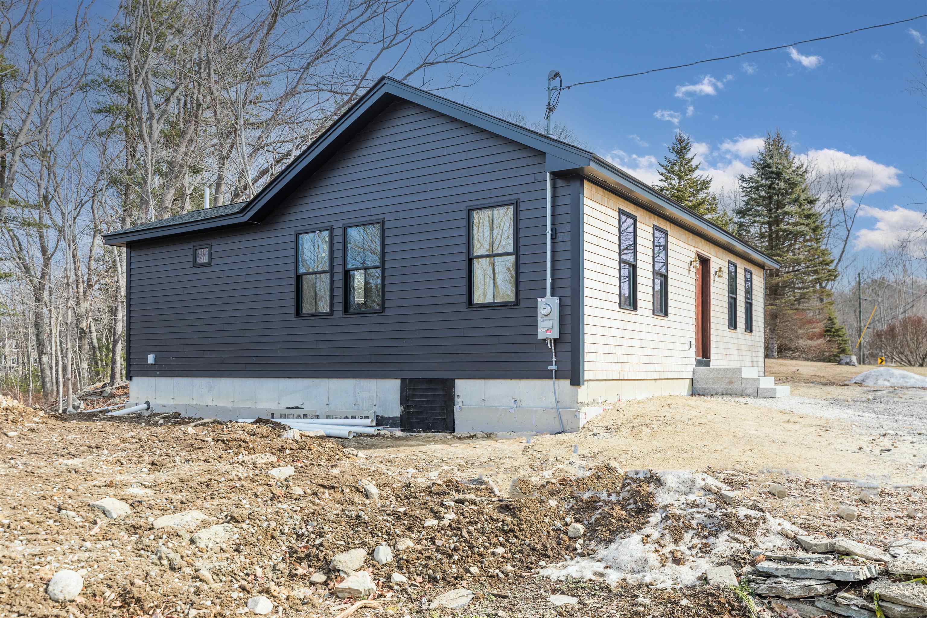 22 Pioneer Rd, Rye, NH 03870