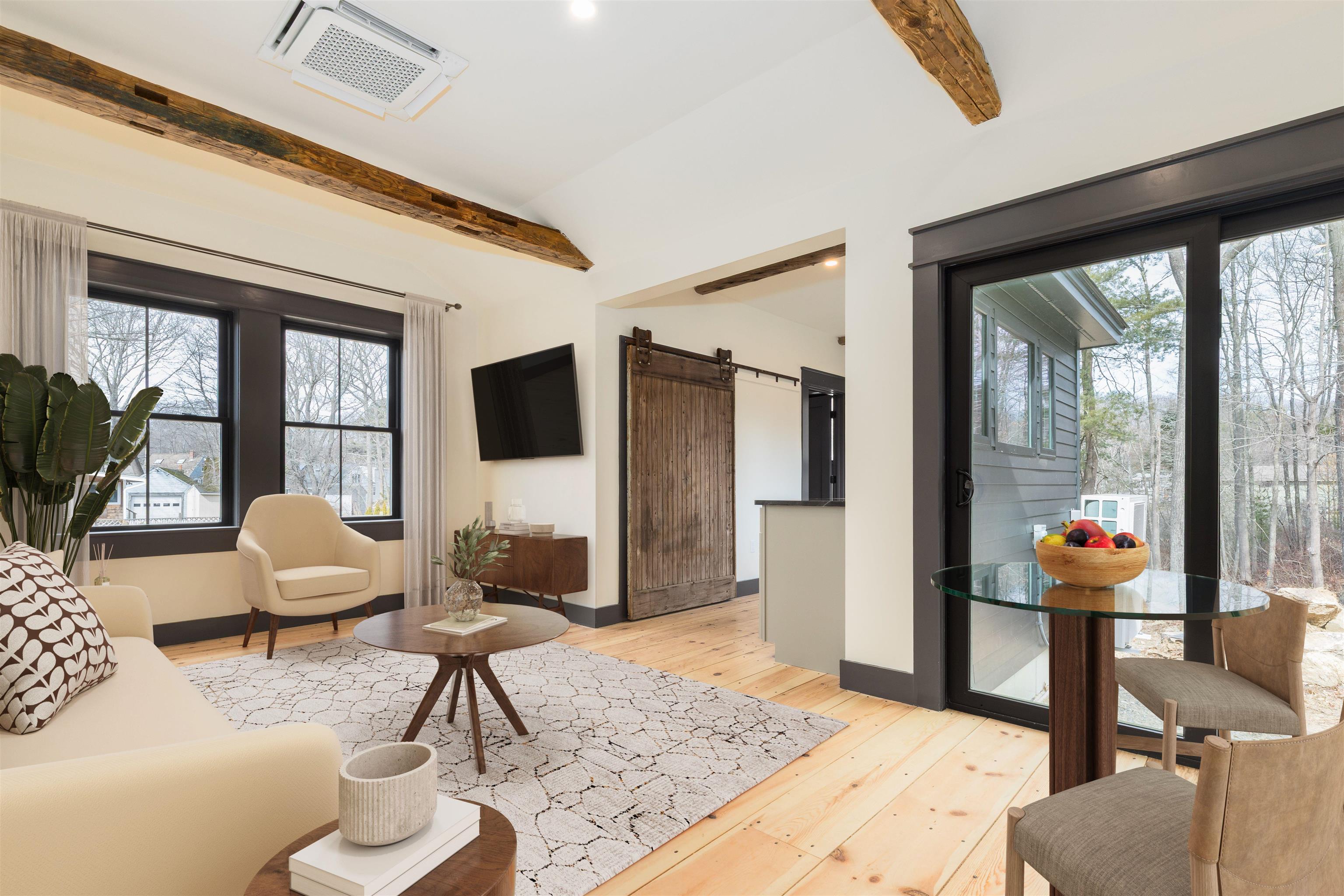 22 Pioneer Rd, Rye, NH 03870