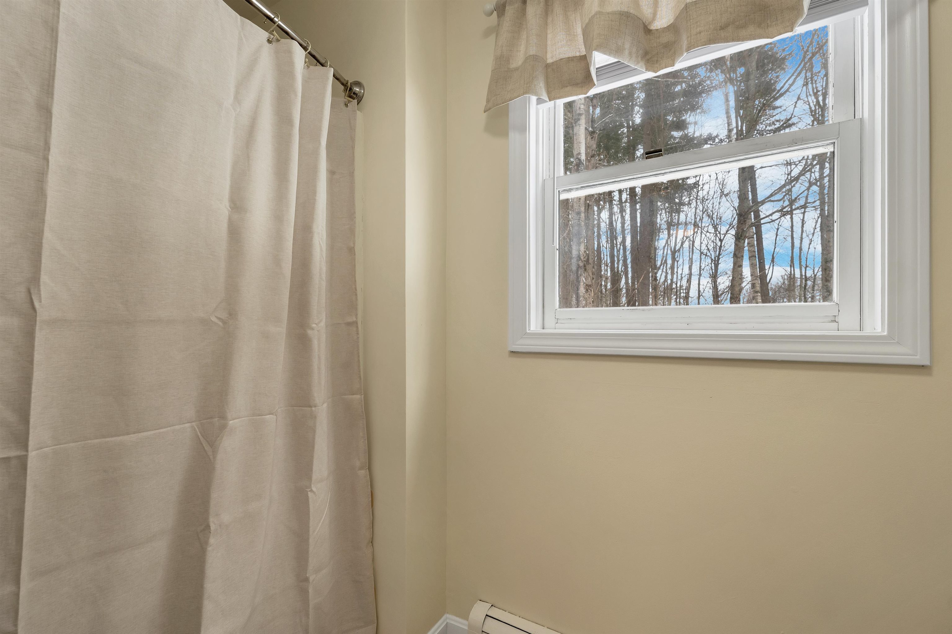 56 Second St, Concord, NH 03301