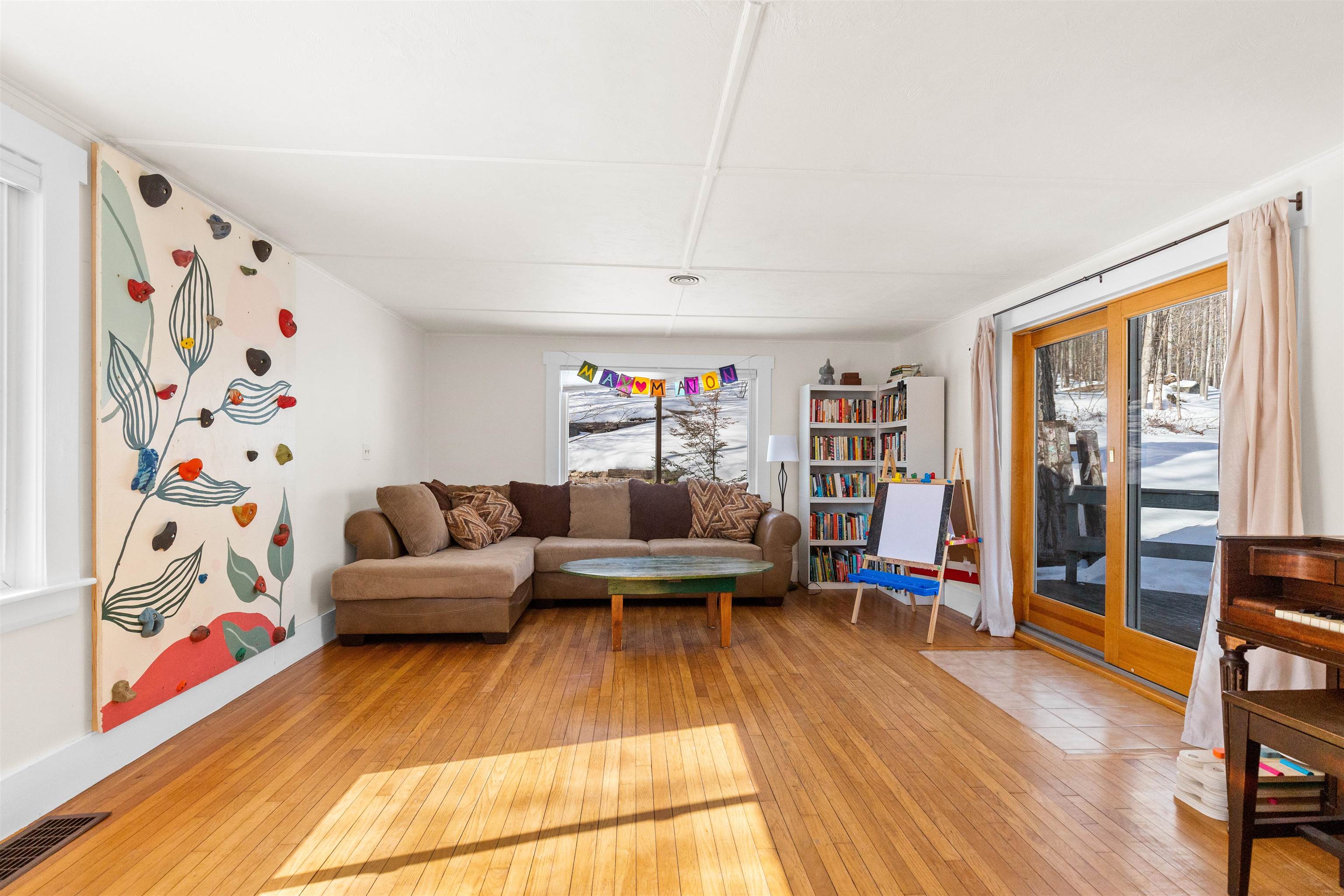 9 Kelsea Ave, Center Harbor, NH 03226