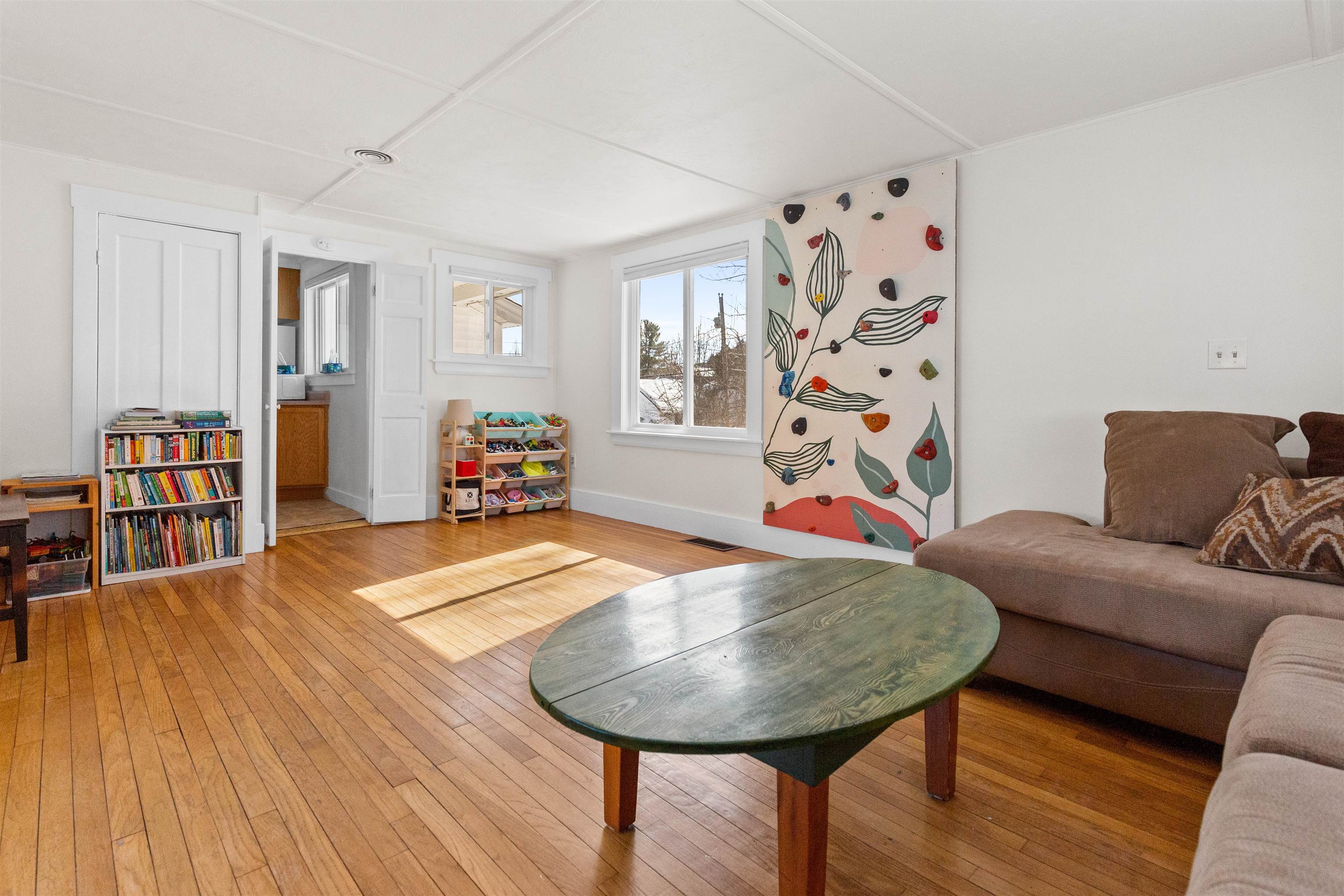 9 Kelsea Ave, Center Harbor, NH 03226