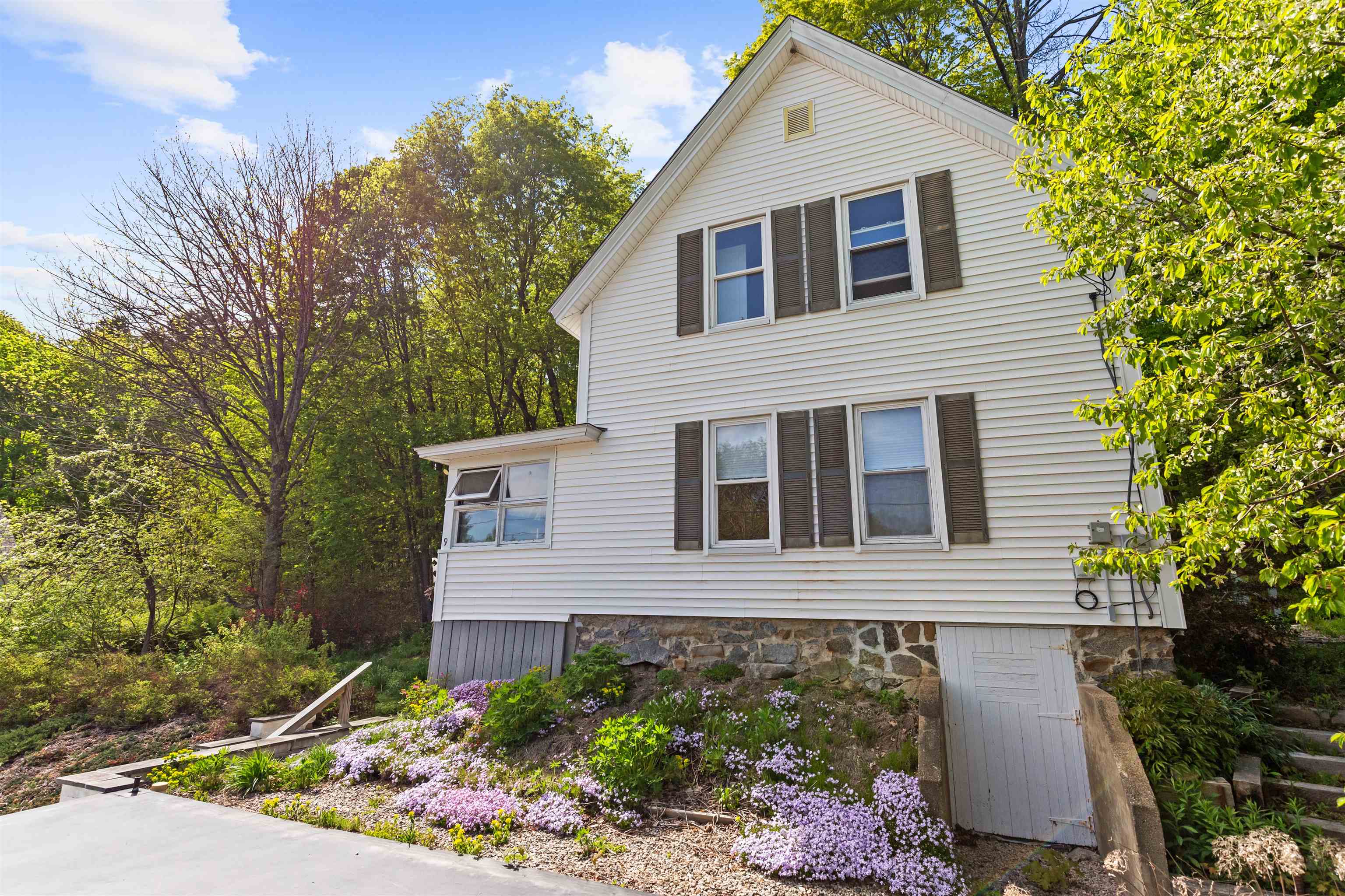 9 Kelsea Avenue, Center Harbor, NH photo 5