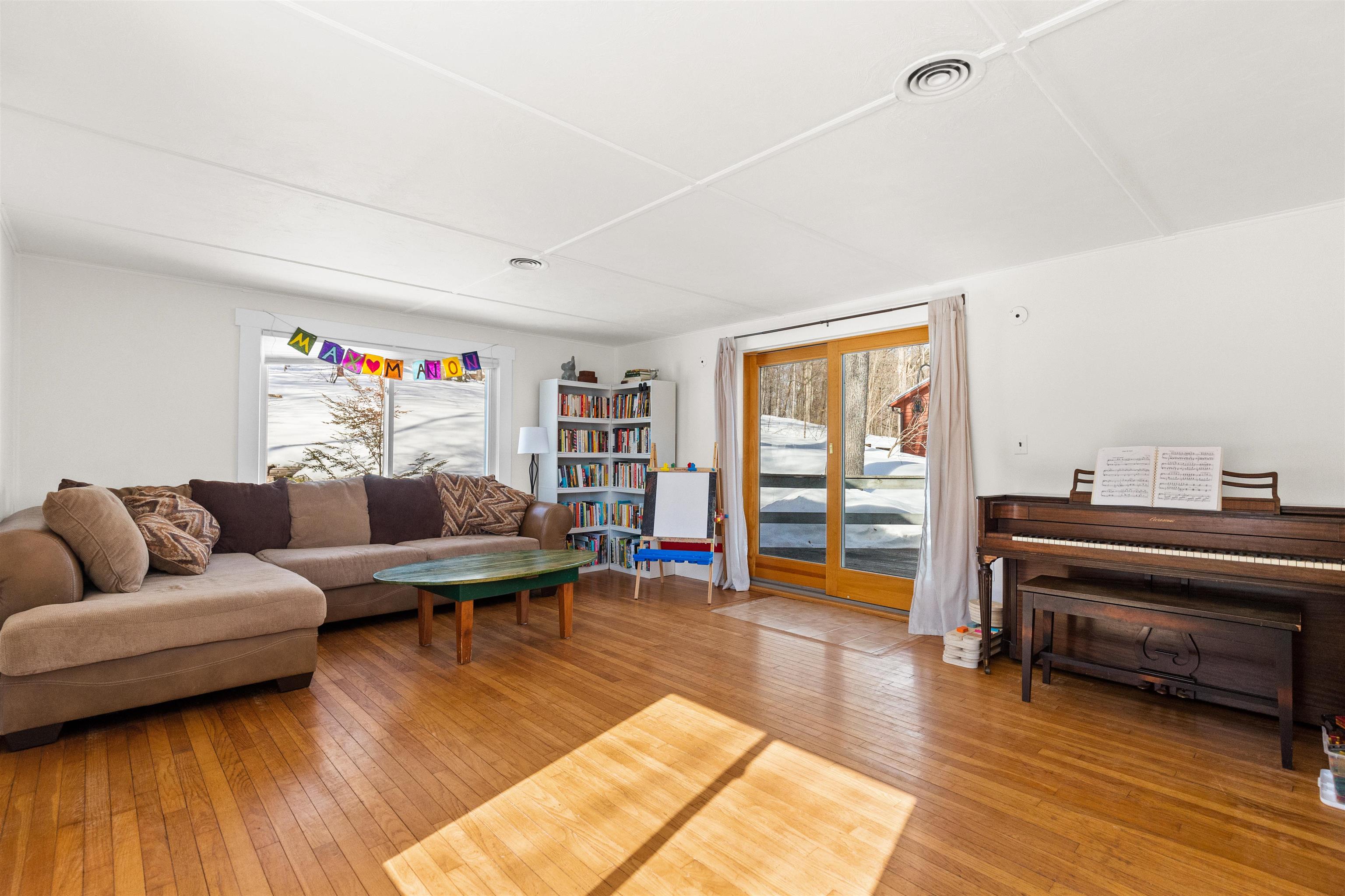 9 Kelsea Ave, Center Harbor, NH 03226