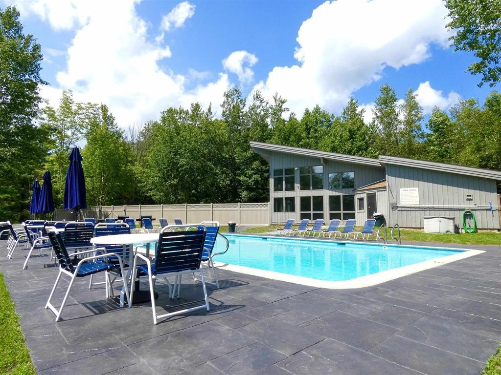 Homes for sale in Dover, VT | 11c Snow Tree Ln #Birches 11C, Dover, VT 05356 | MLS# 5078541