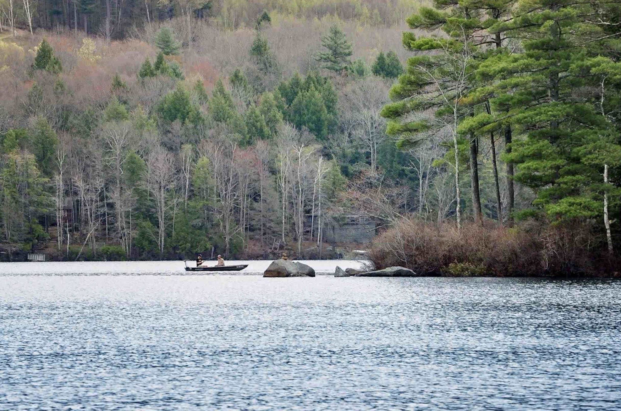 1195 Bennington Rd, Francestown, NH 03043