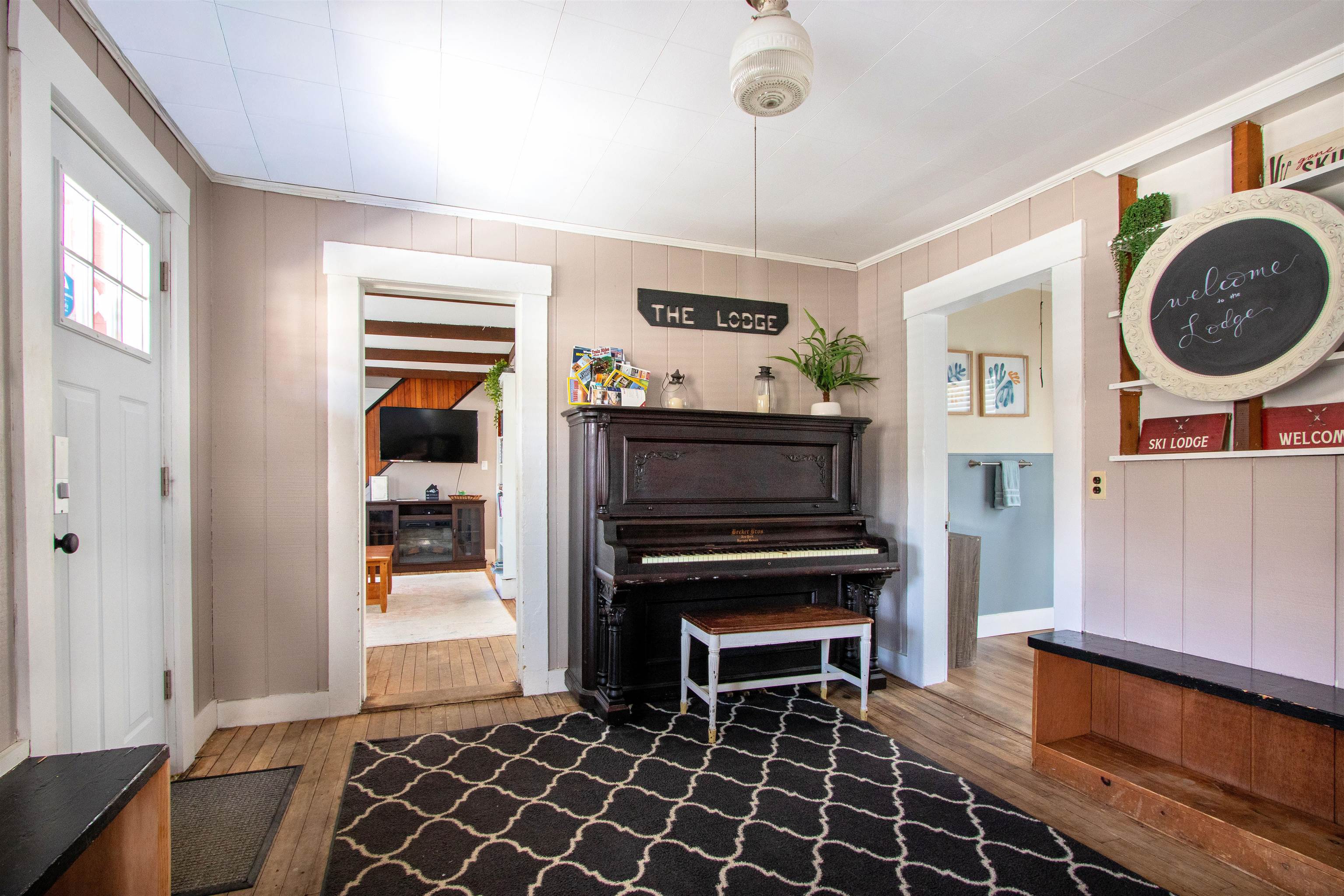 664 Main St, Franconia, NH 03580