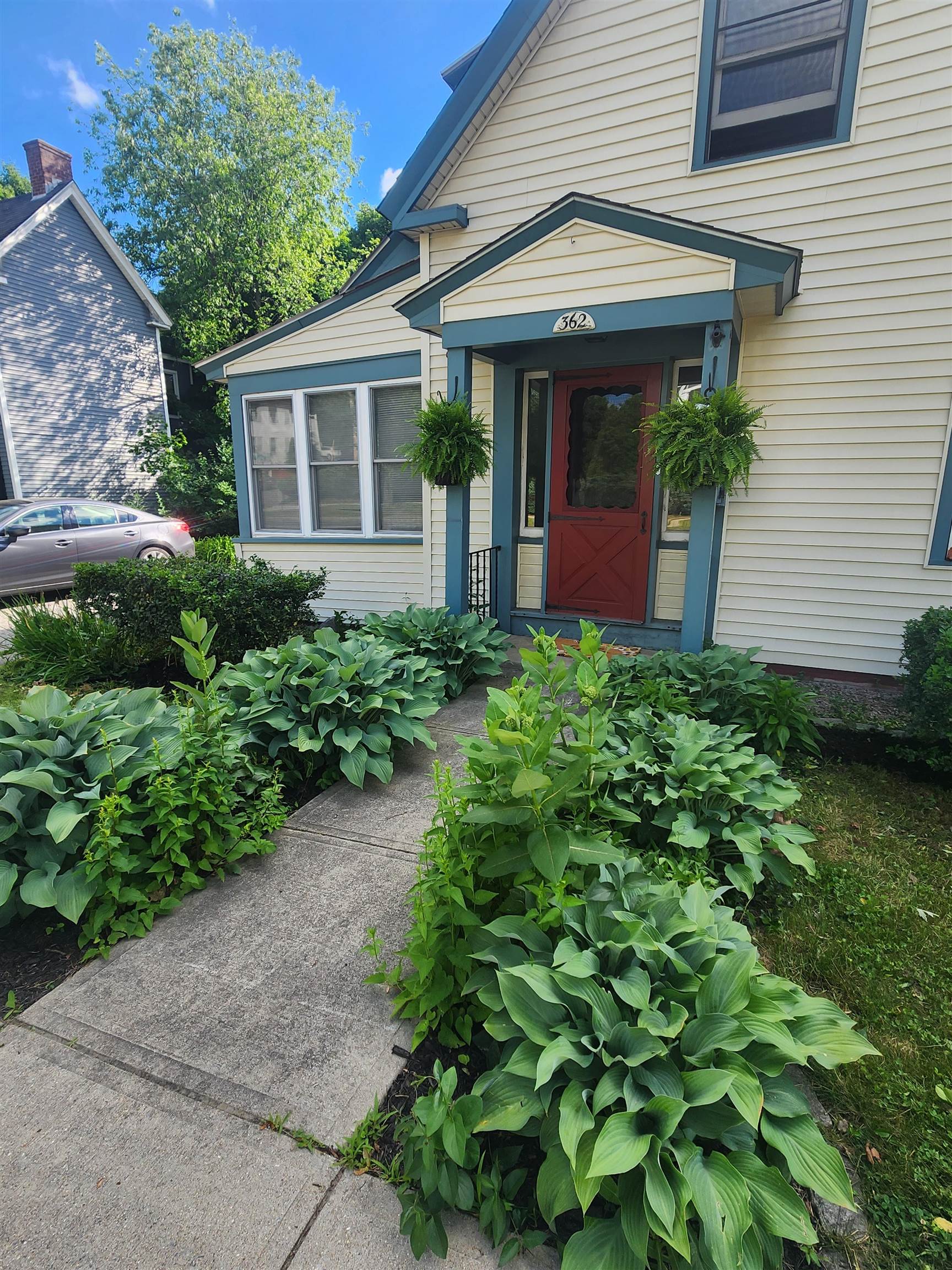 362 Court St, Keene, NH 03431