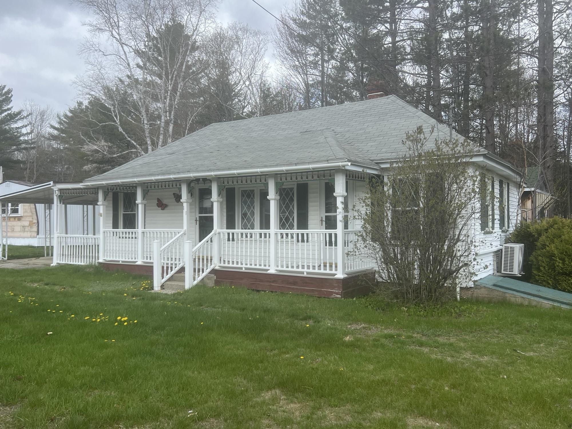 141 Lancaster Rd, Gorham, NH 03581