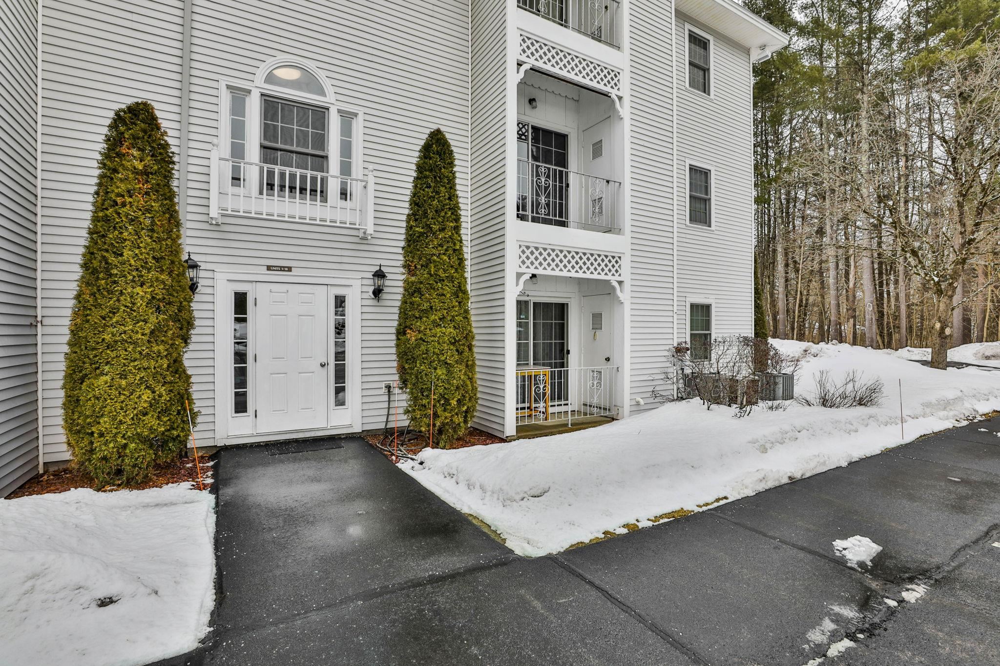 28 James St, Milford, NH 03055