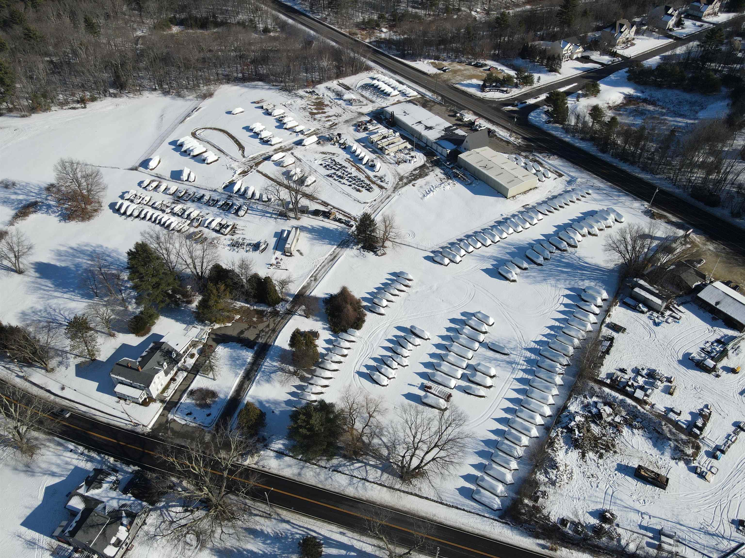 1822 Hooksett Rd, Hooksett, NH 03106