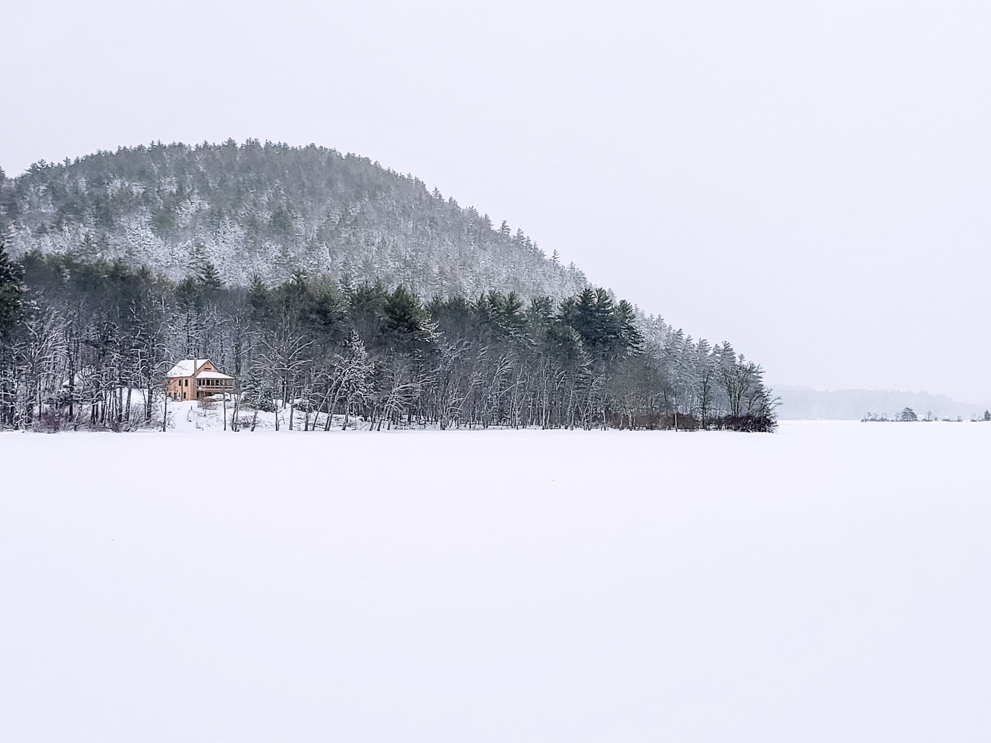 21 Crittenden Rd, Bradford, NH 03221